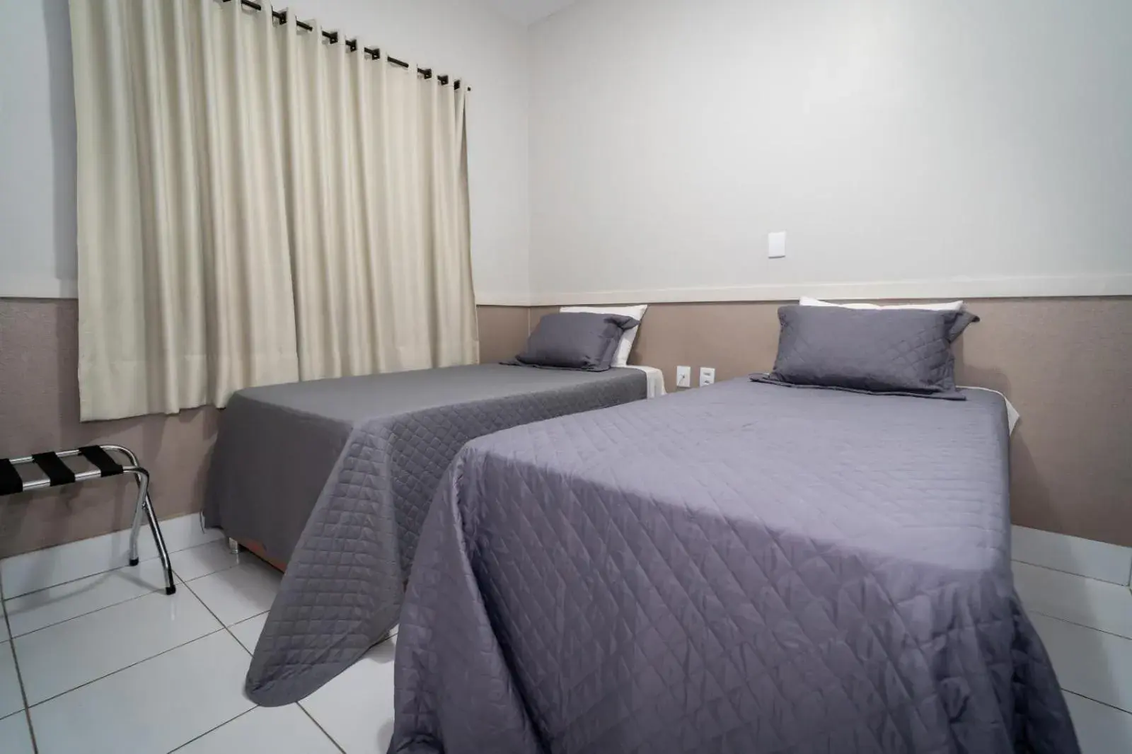 Standard Twin Room - single occupancy in Bandeirantes Hotel Standard Twin Room - single occupancy in Bandeirantes Hotel