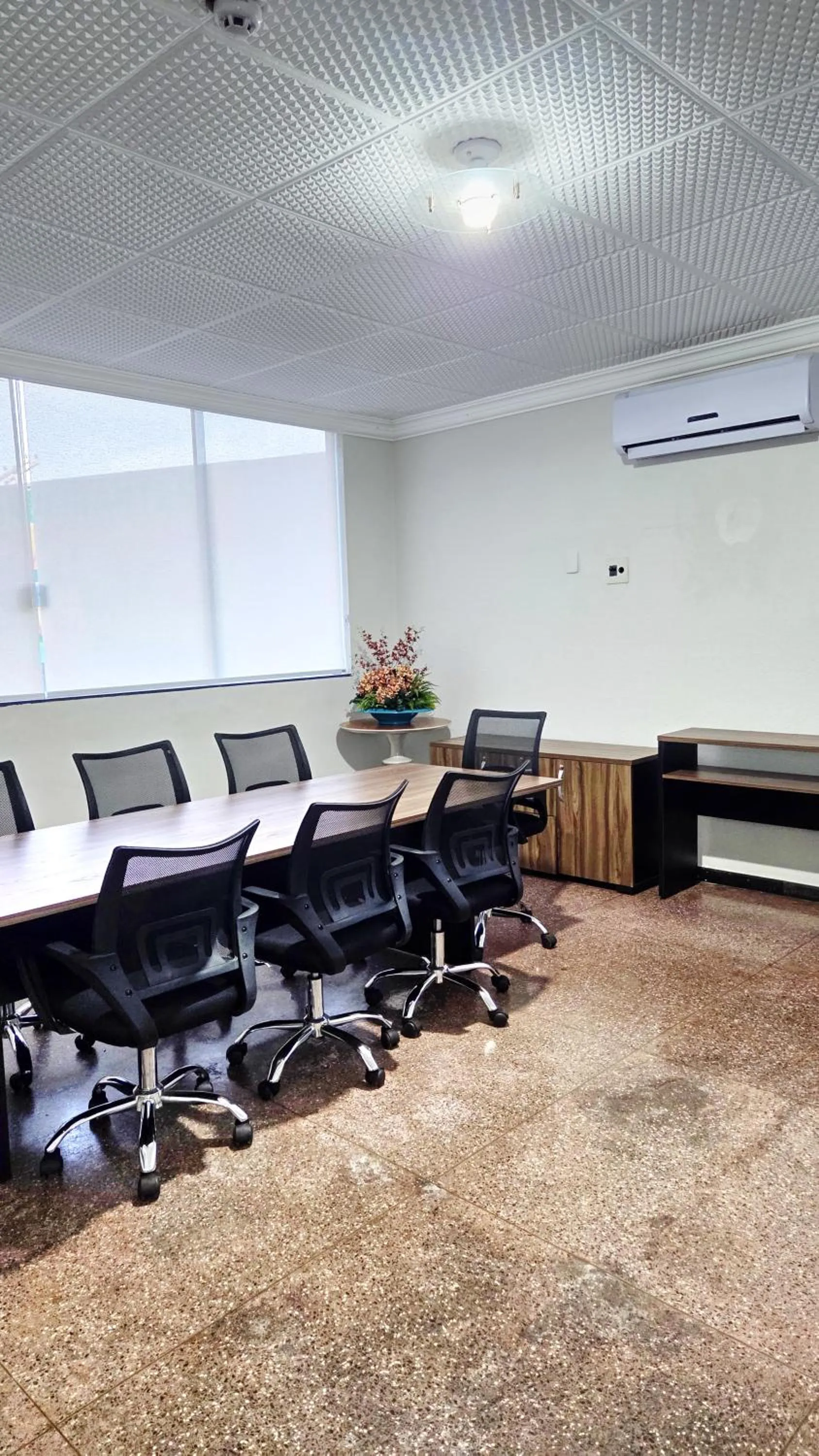 locker in Bandeirantes Hotel