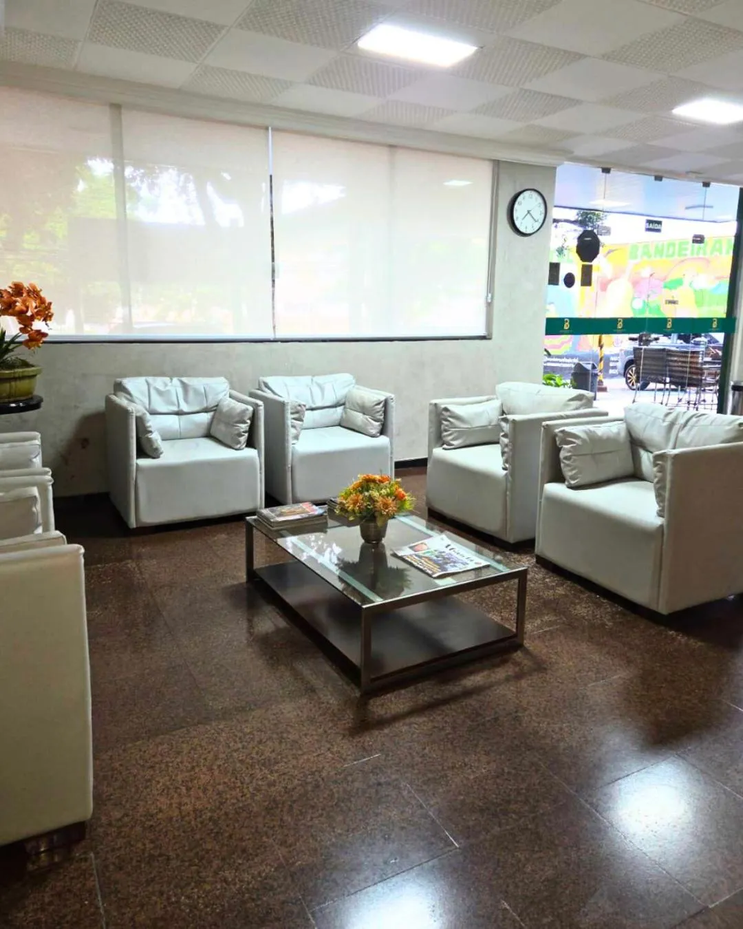 Lobby or reception in Bandeirantes Hotel