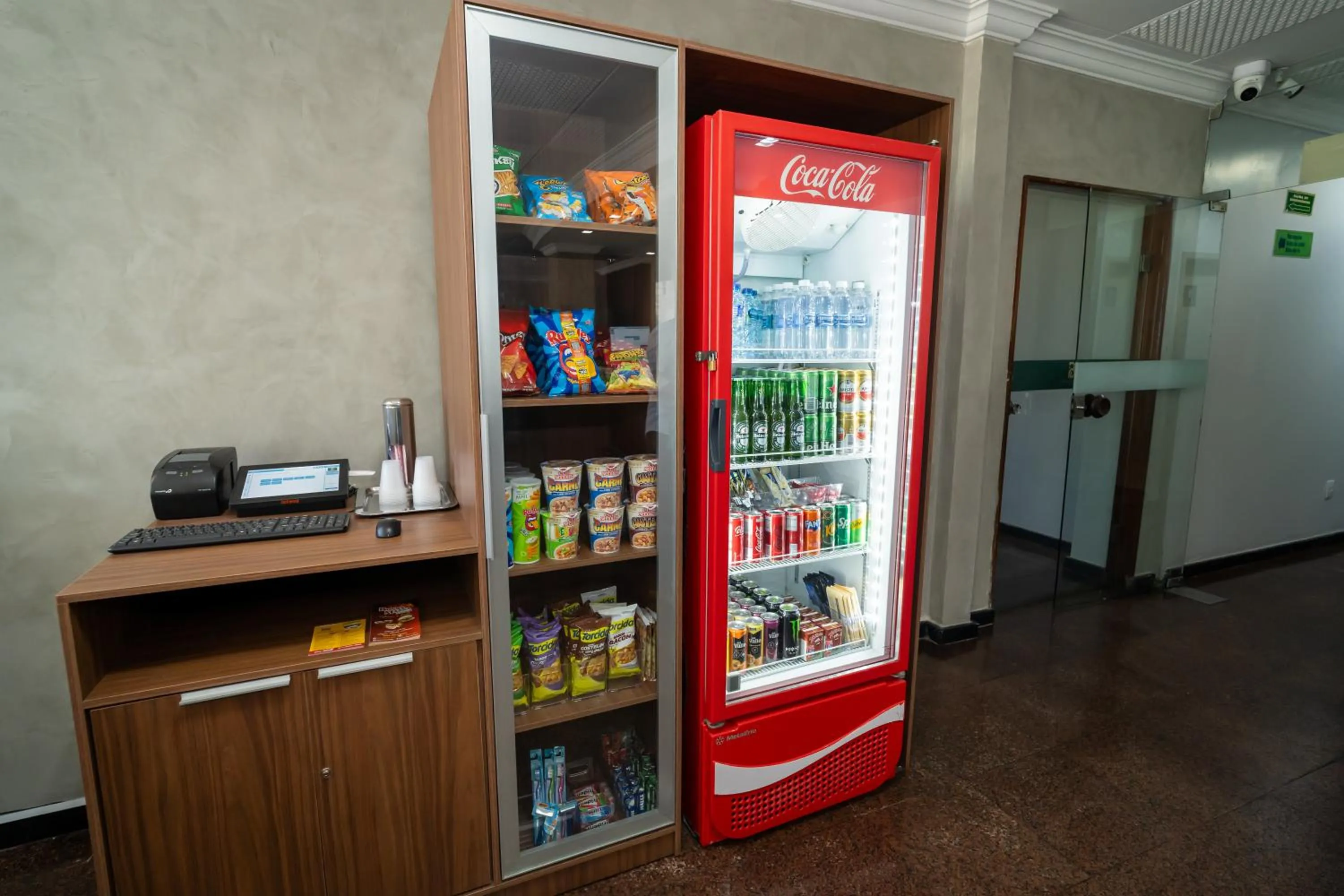 Lounge or bar in Bandeirantes Hotel