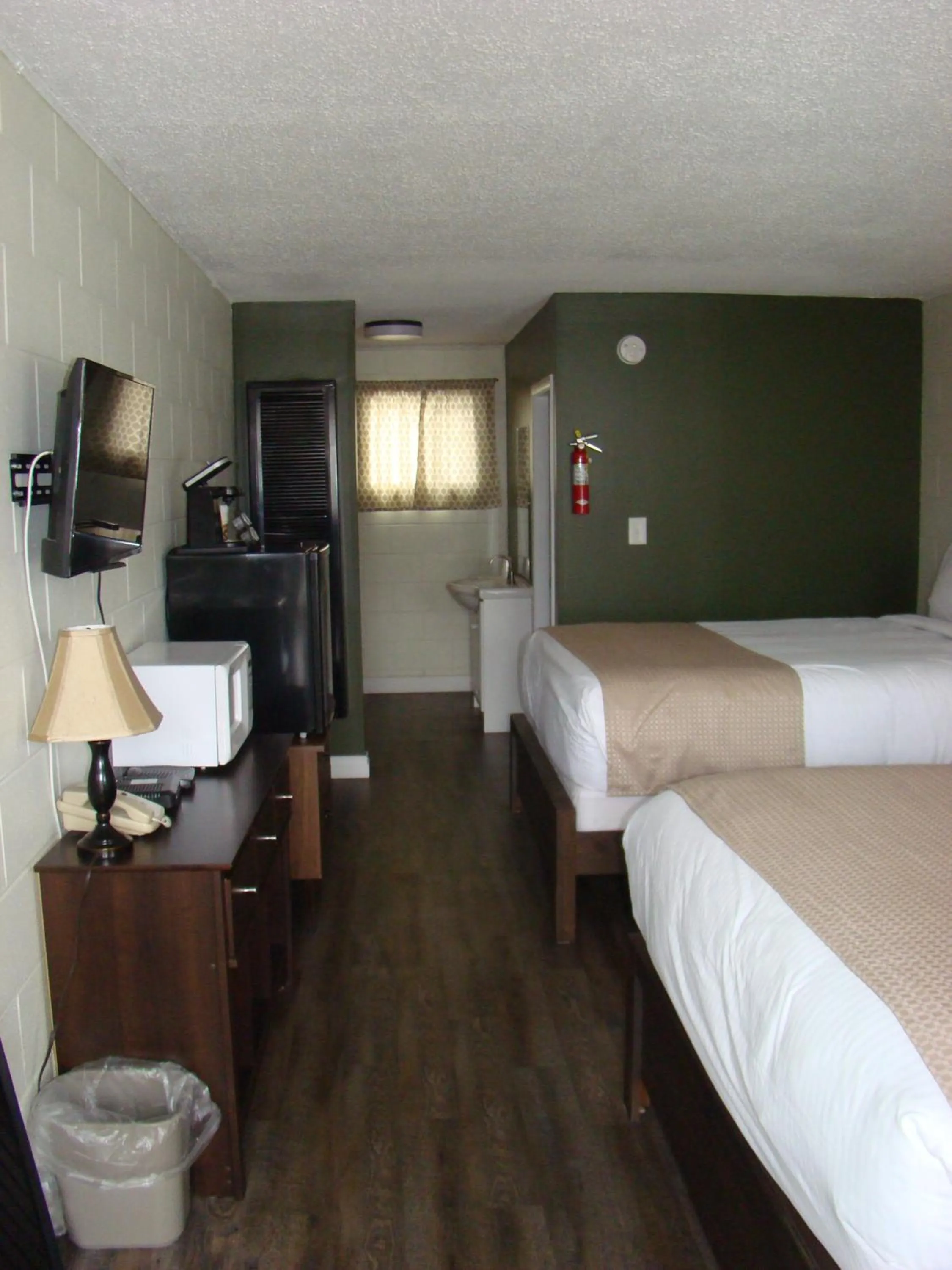 Bedroom in Paddock Inn