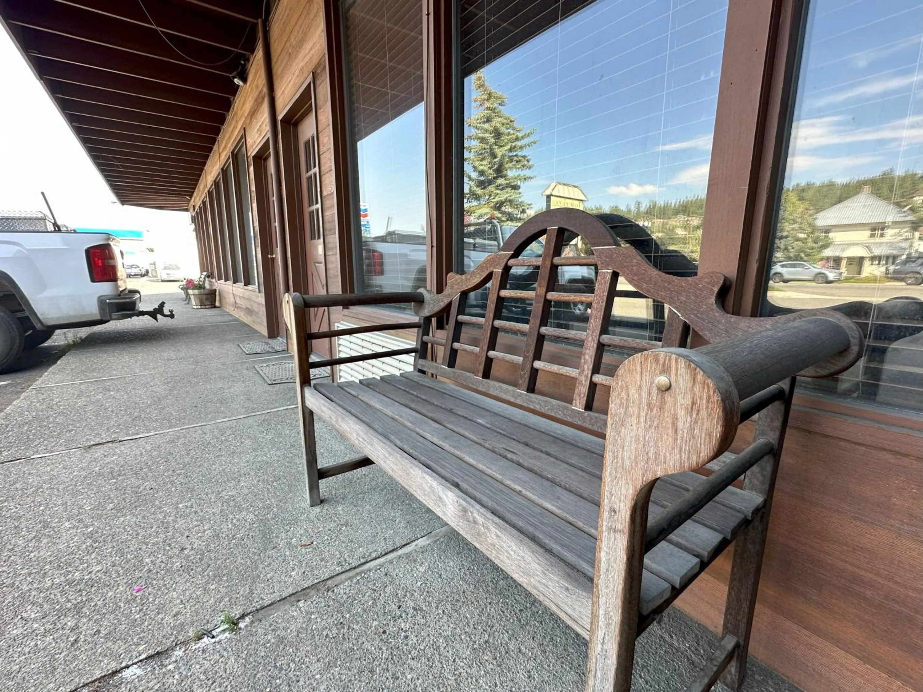 Property building in Timber Lodge Inn