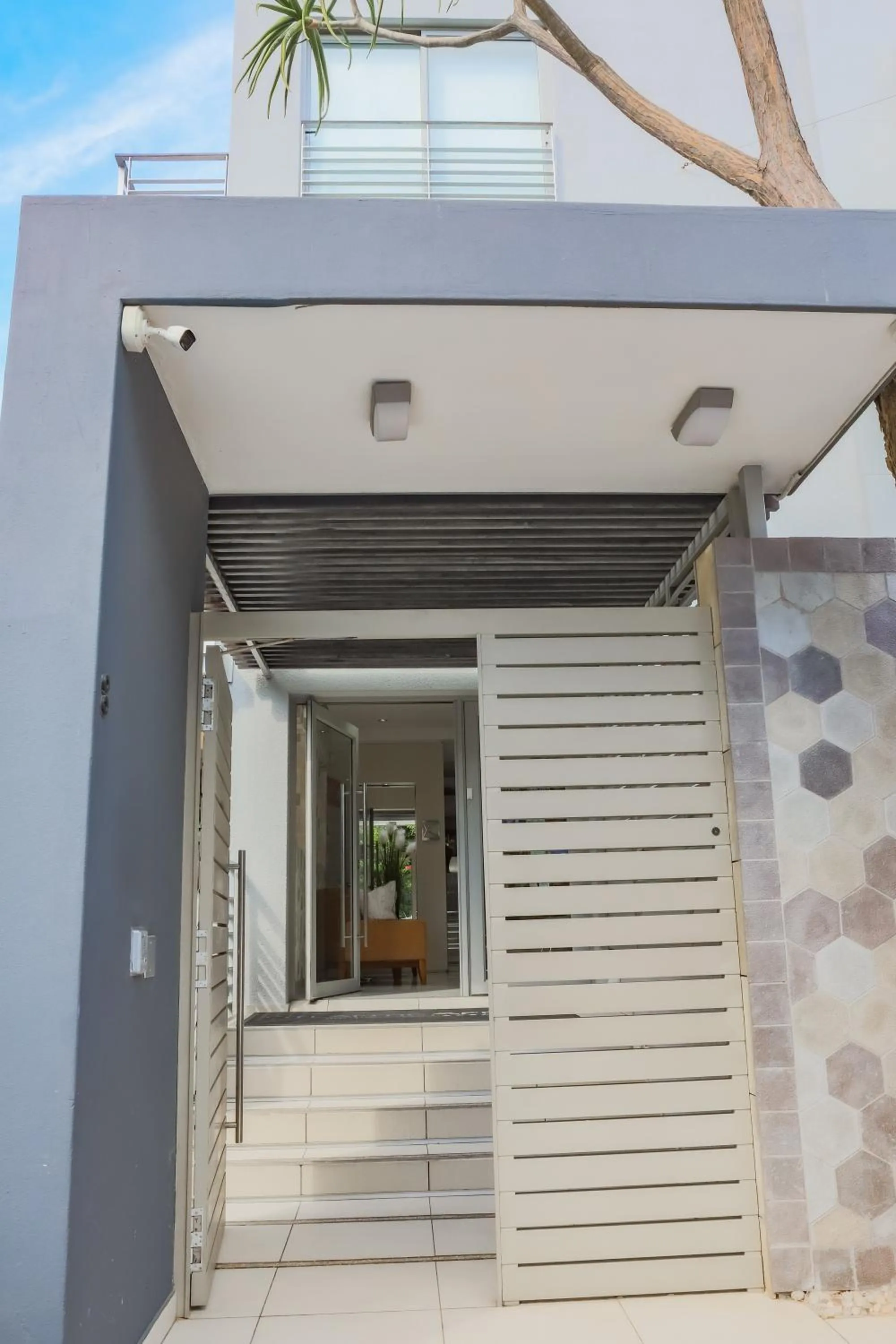 Atlantic Affair Boutique Hotel