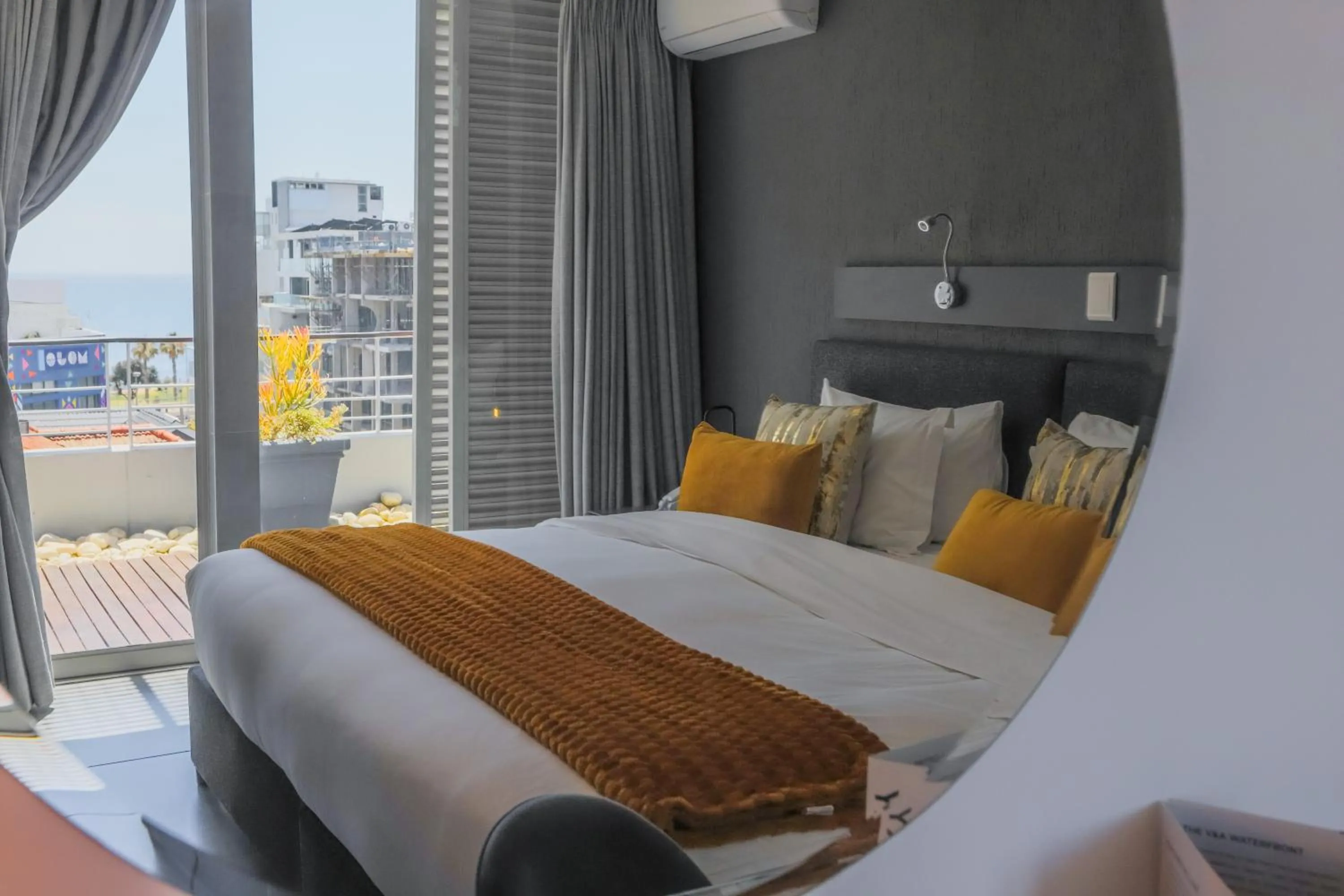 Bedroom, Bed in Atlantic Affair Boutique Hotel