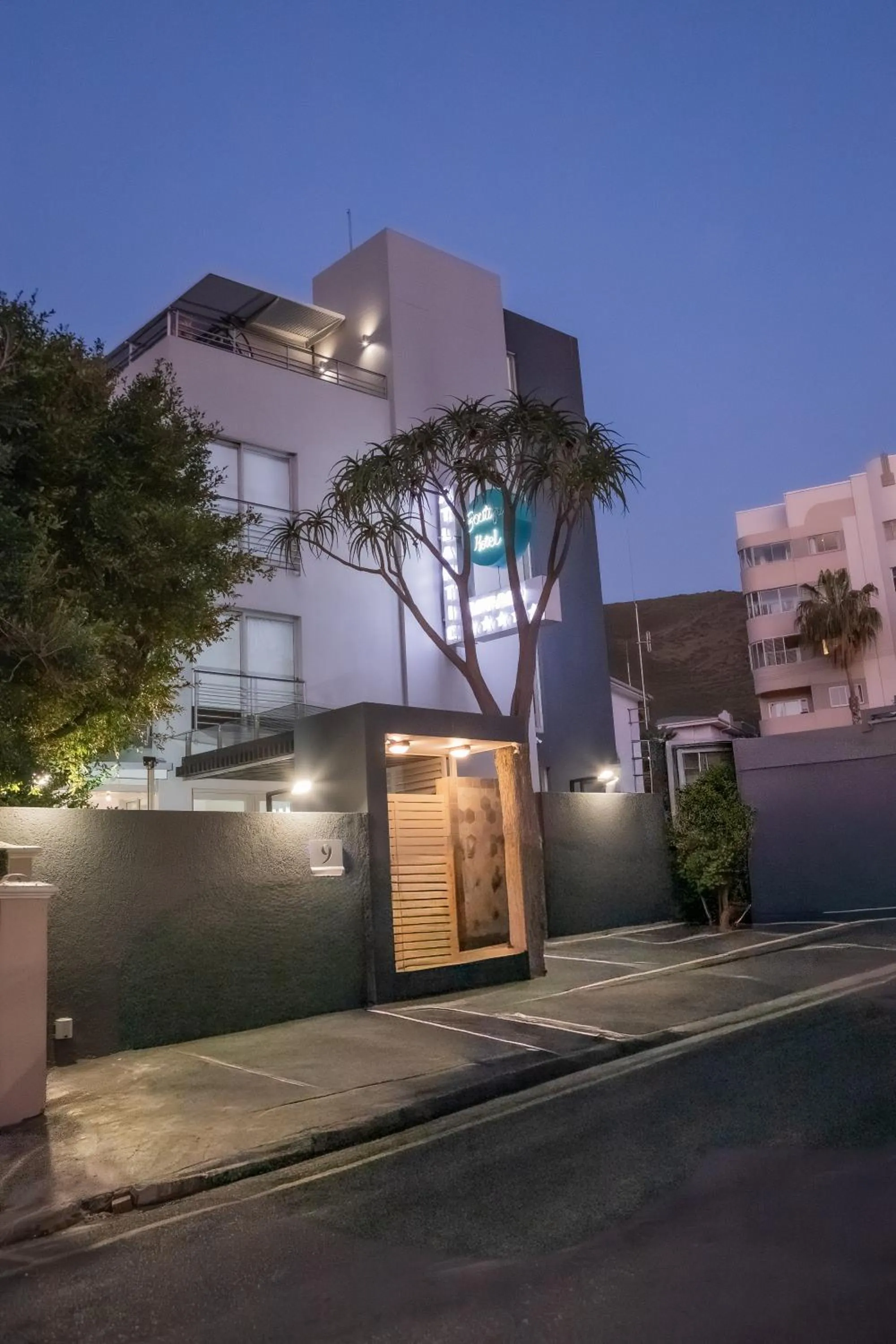 Atlantic Affair Boutique Hotel