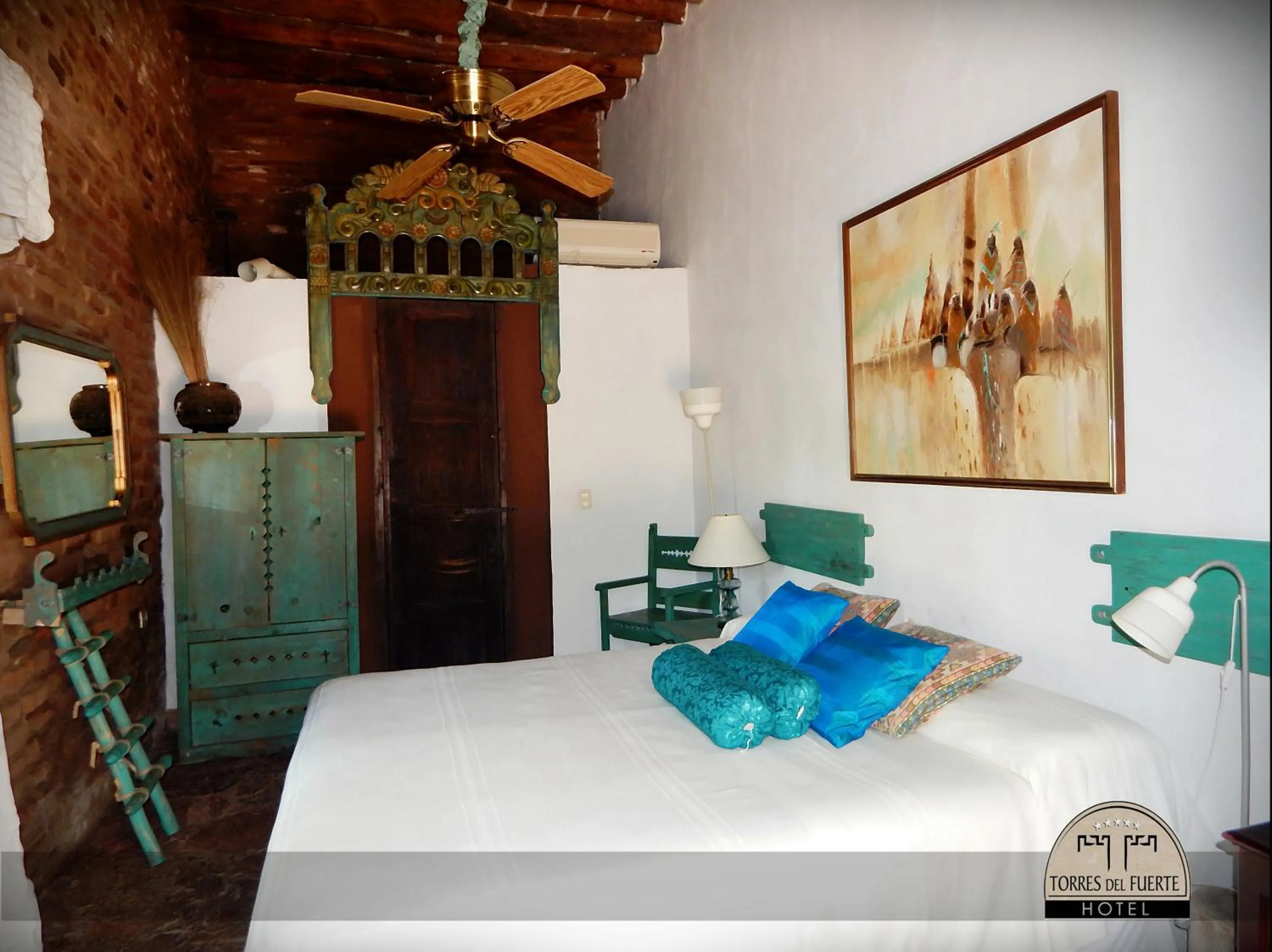 Photo of the whole room, Bed in Hotel Torres Del Fuerte