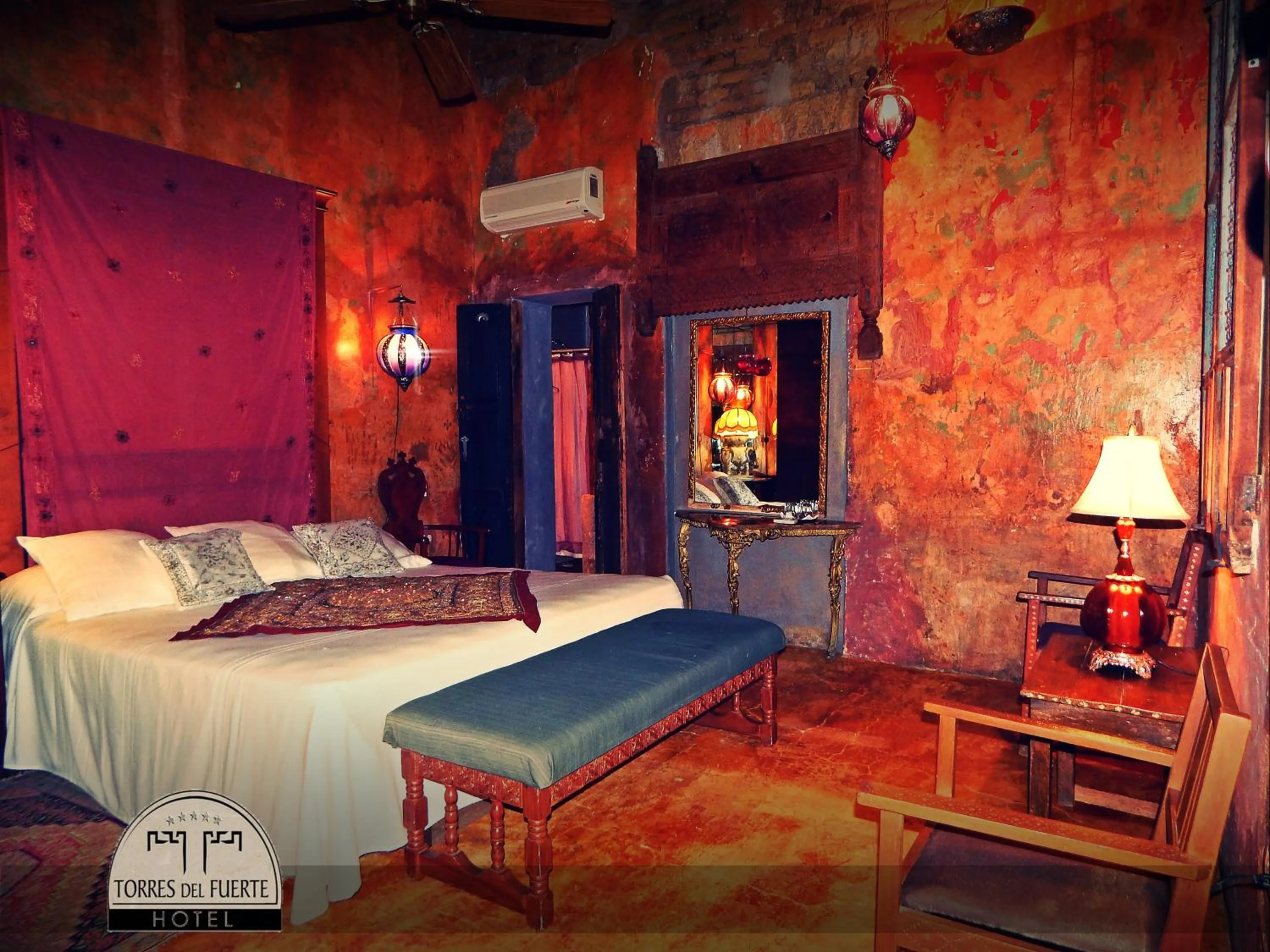 Photo of the whole room, Bed in Hotel Torres Del Fuerte