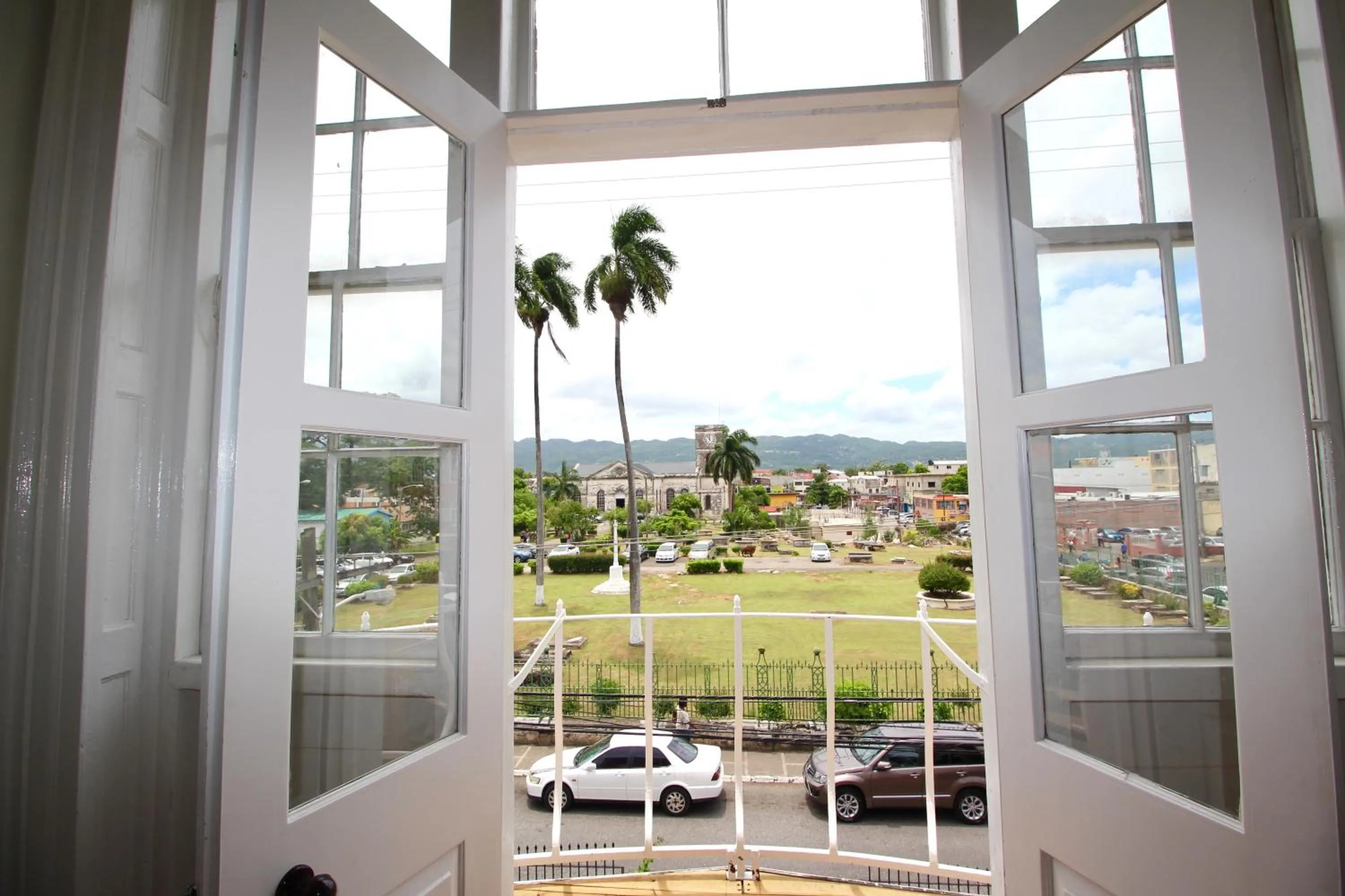 Landmark view in Mobay Kotch