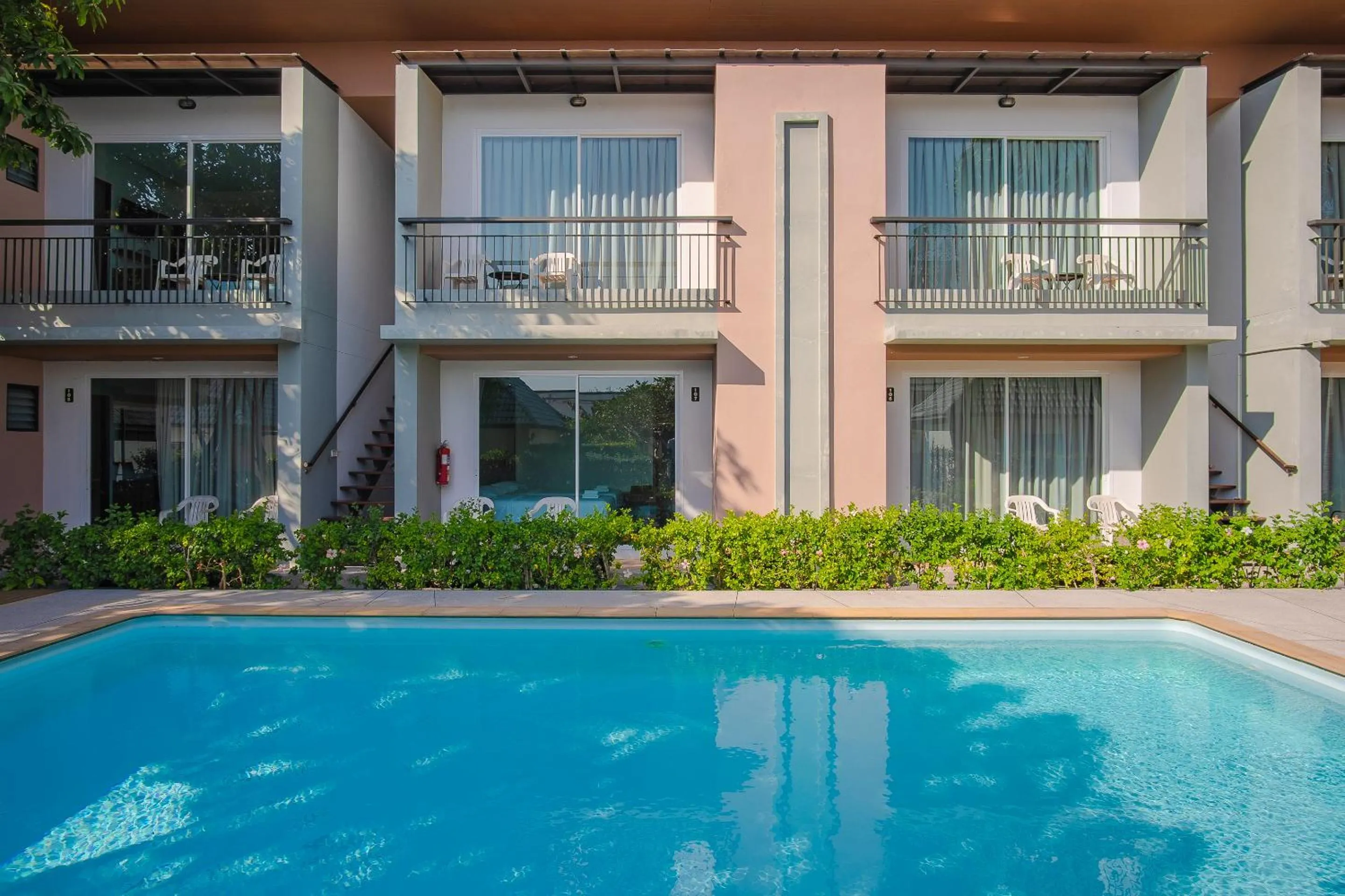 Swimming pool in Parida Resort