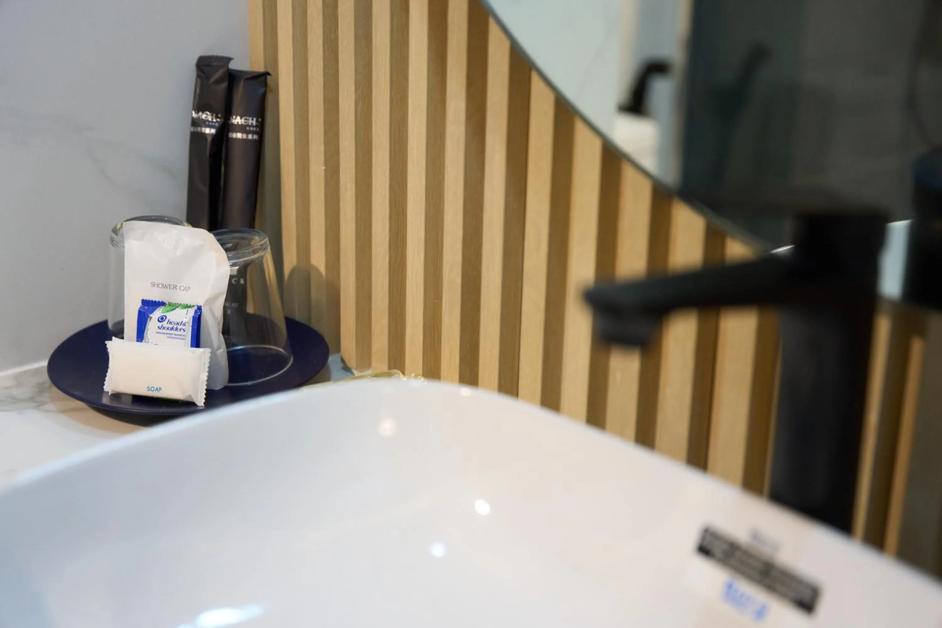 Guests in Welcome Plaza Hotel Pattaya