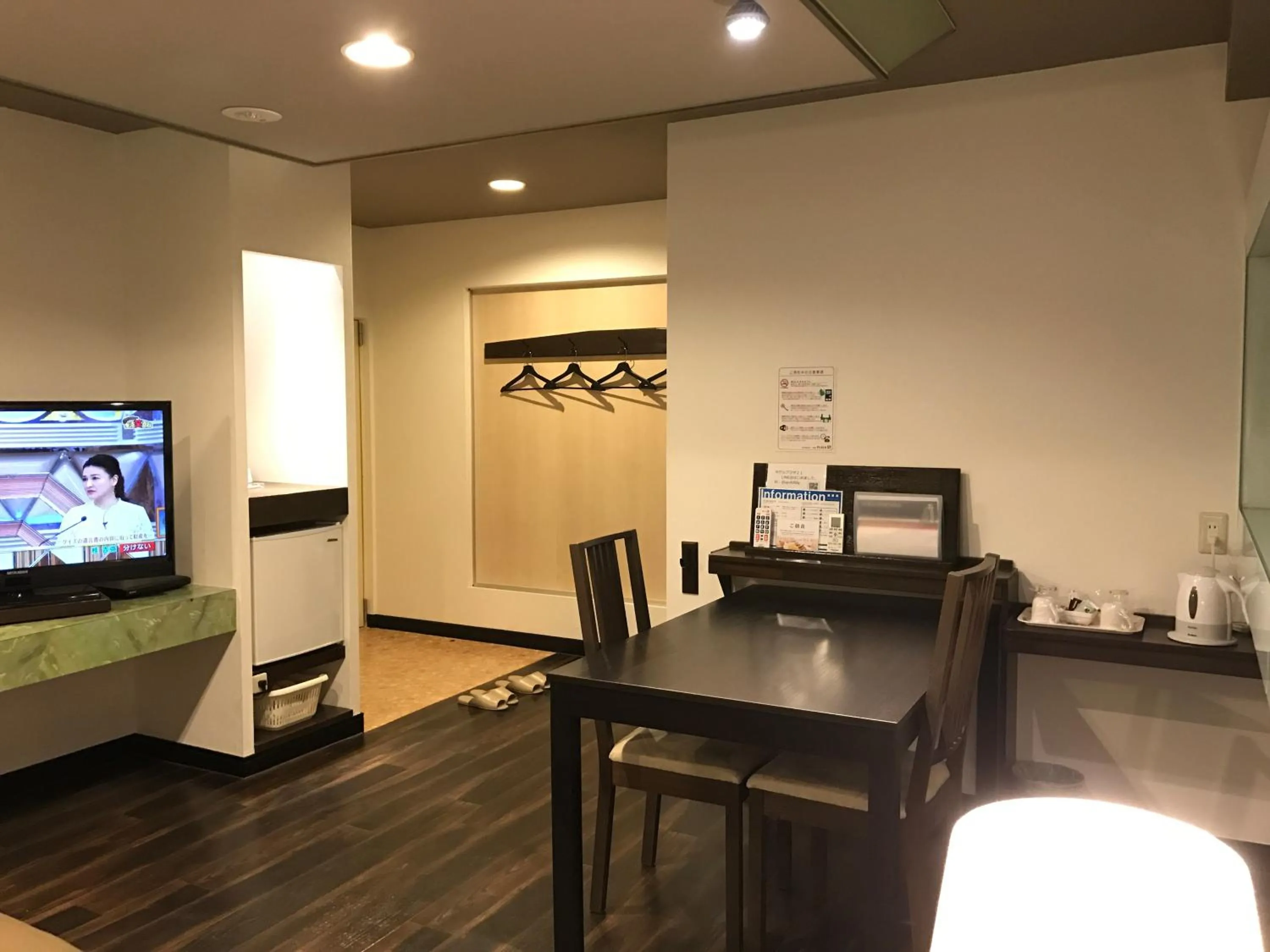 Dining area in ビジネスインホテルプラザ21大阪京橋