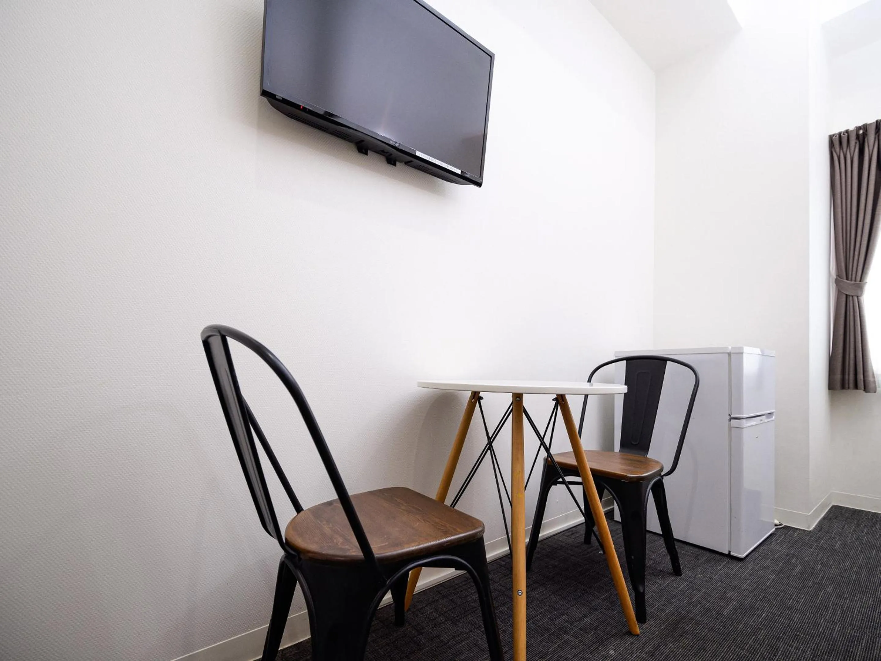 Photo of the whole room in HOTEL THE CUBE Naha Kokusai Street