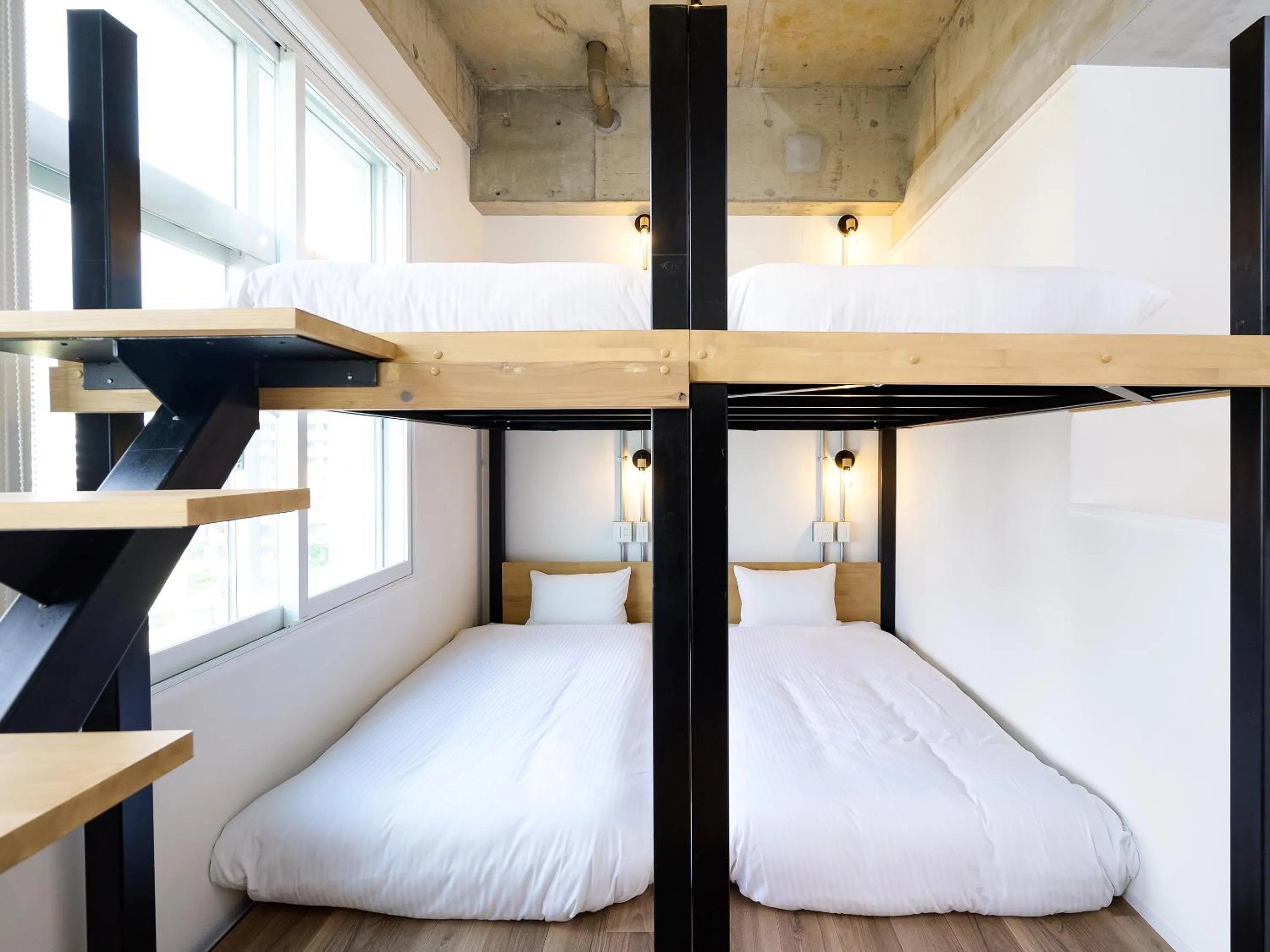 Bedroom, Bed in HOTEL THE CUBE Naha Kokusai Street