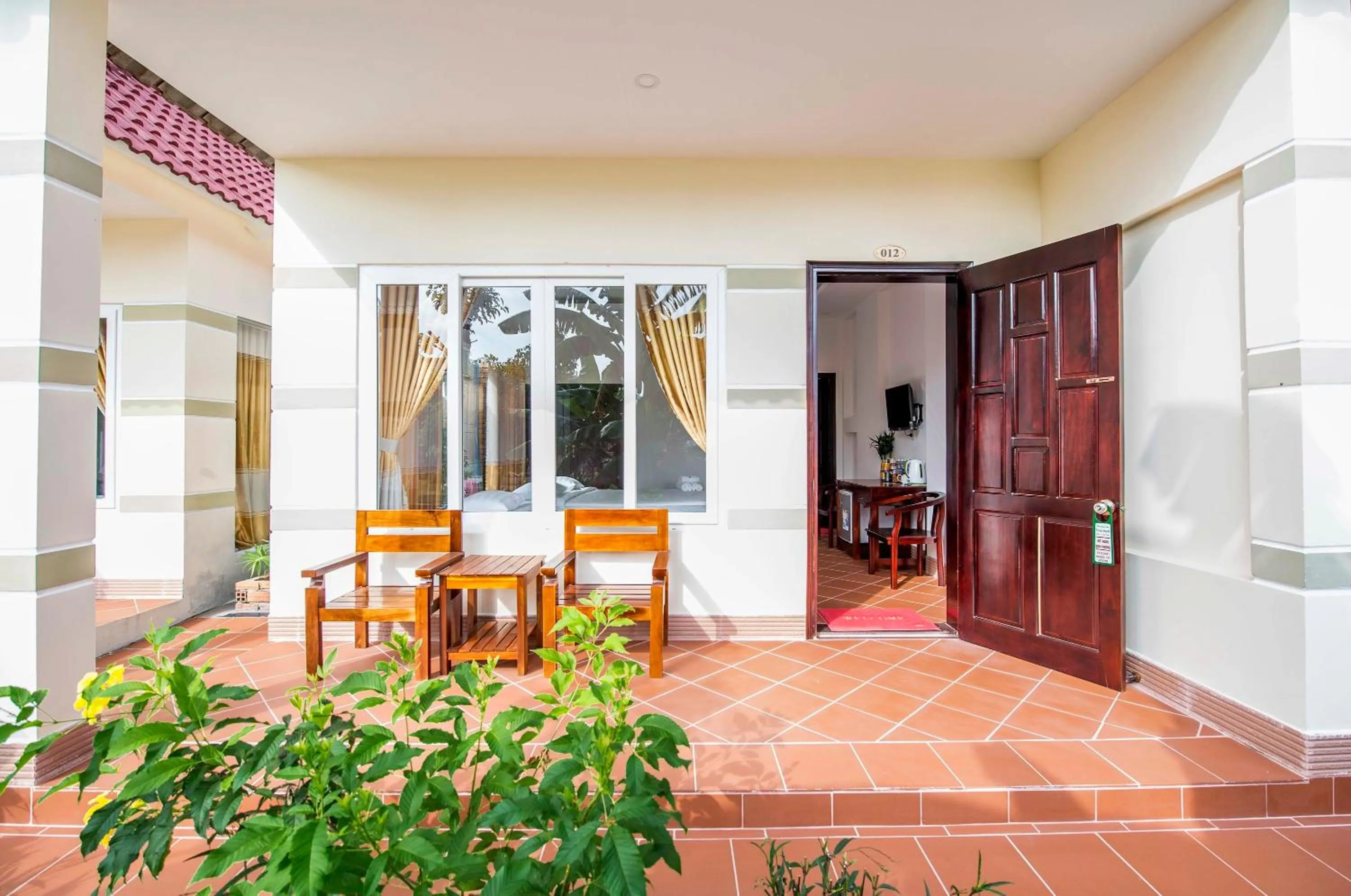 Facade/entrance in Trung Huynh Bungalow