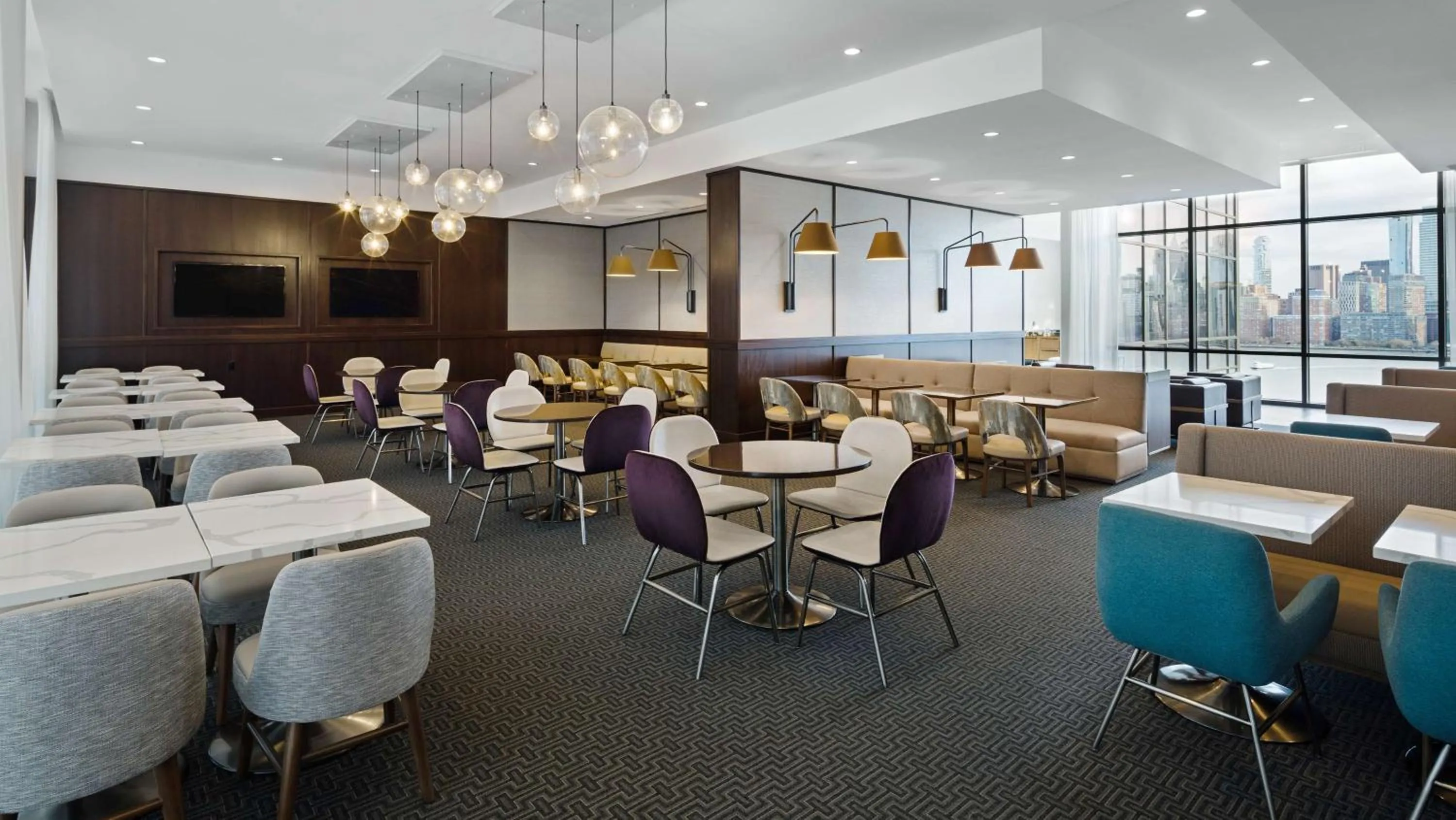 Restaurant/places to eat in Hyatt House Jersey City