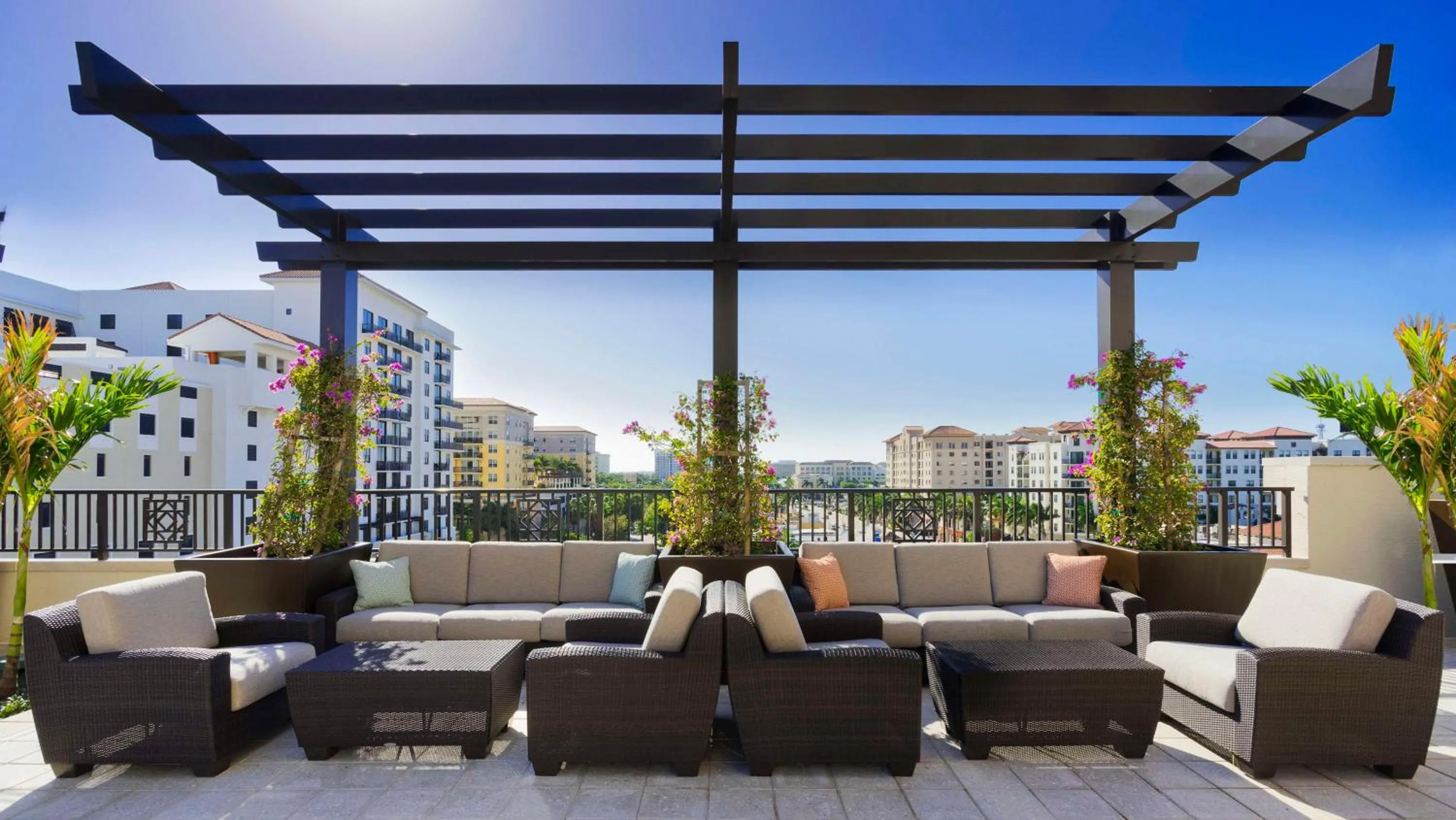 Property building in Hyatt Place Boca Raton