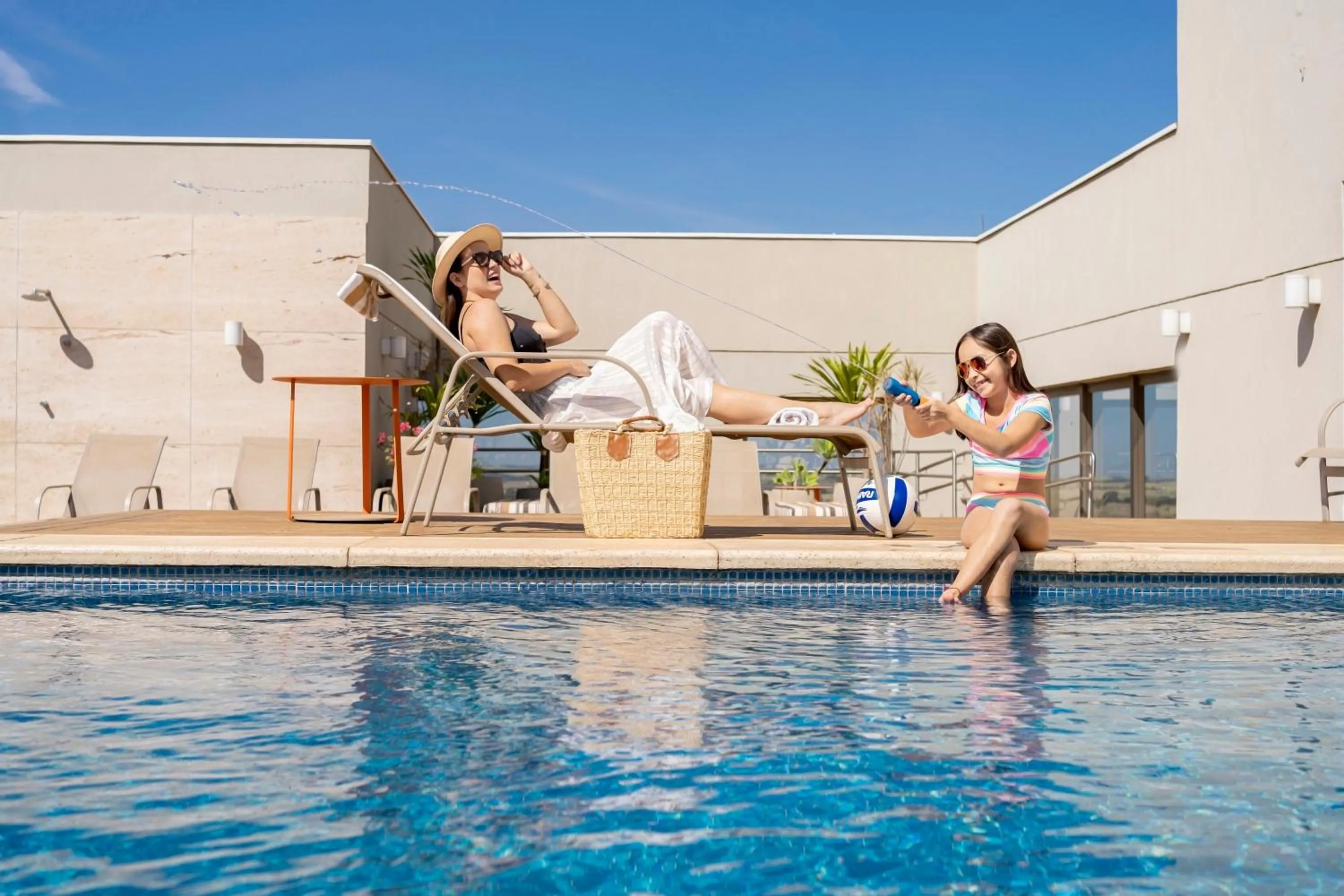 Swimming pool in Hyatt Place Sao Jose do Rio Preto