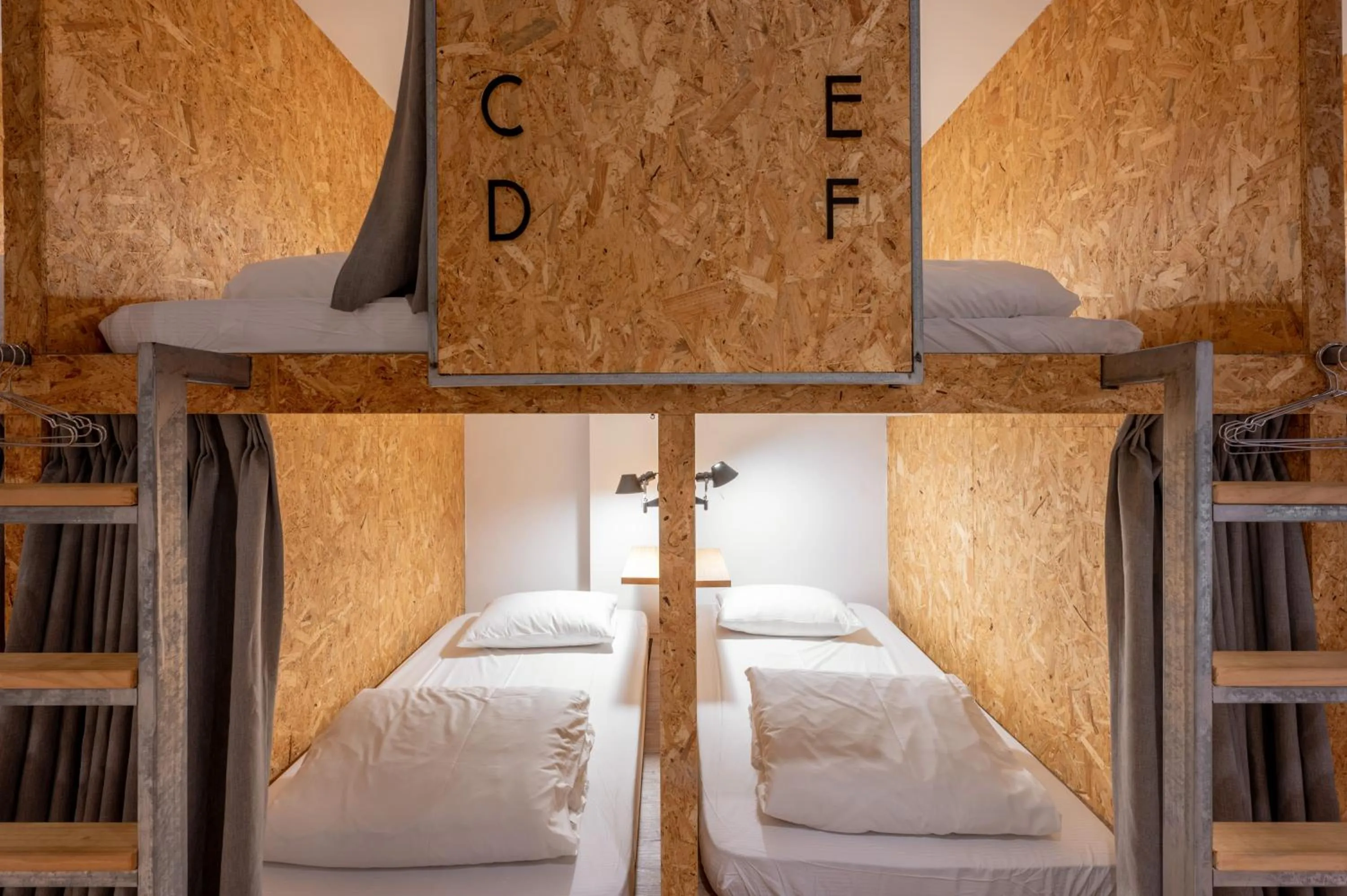 bunk bed, Bed in Light Hostel Hualien