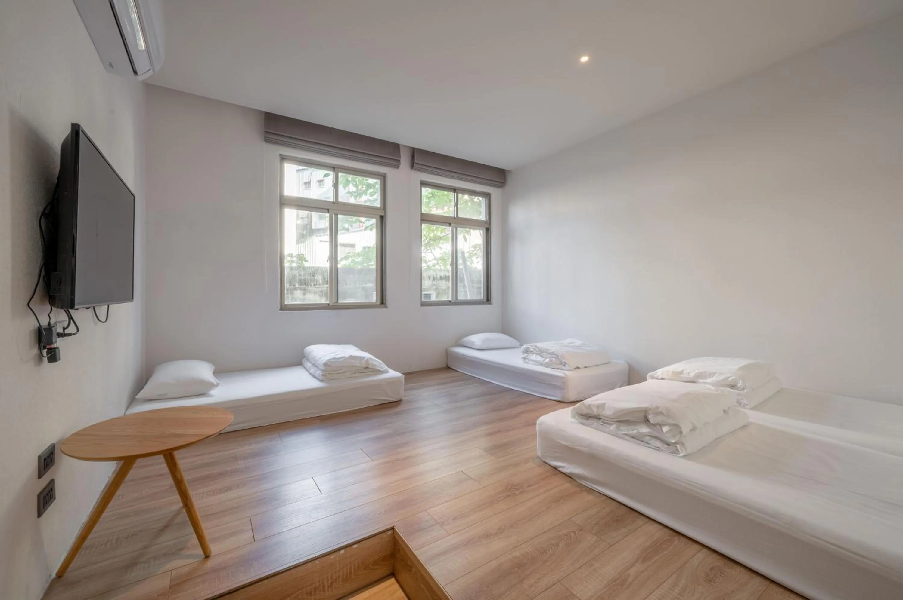 Off site, Bed in Light Hostel Hualien