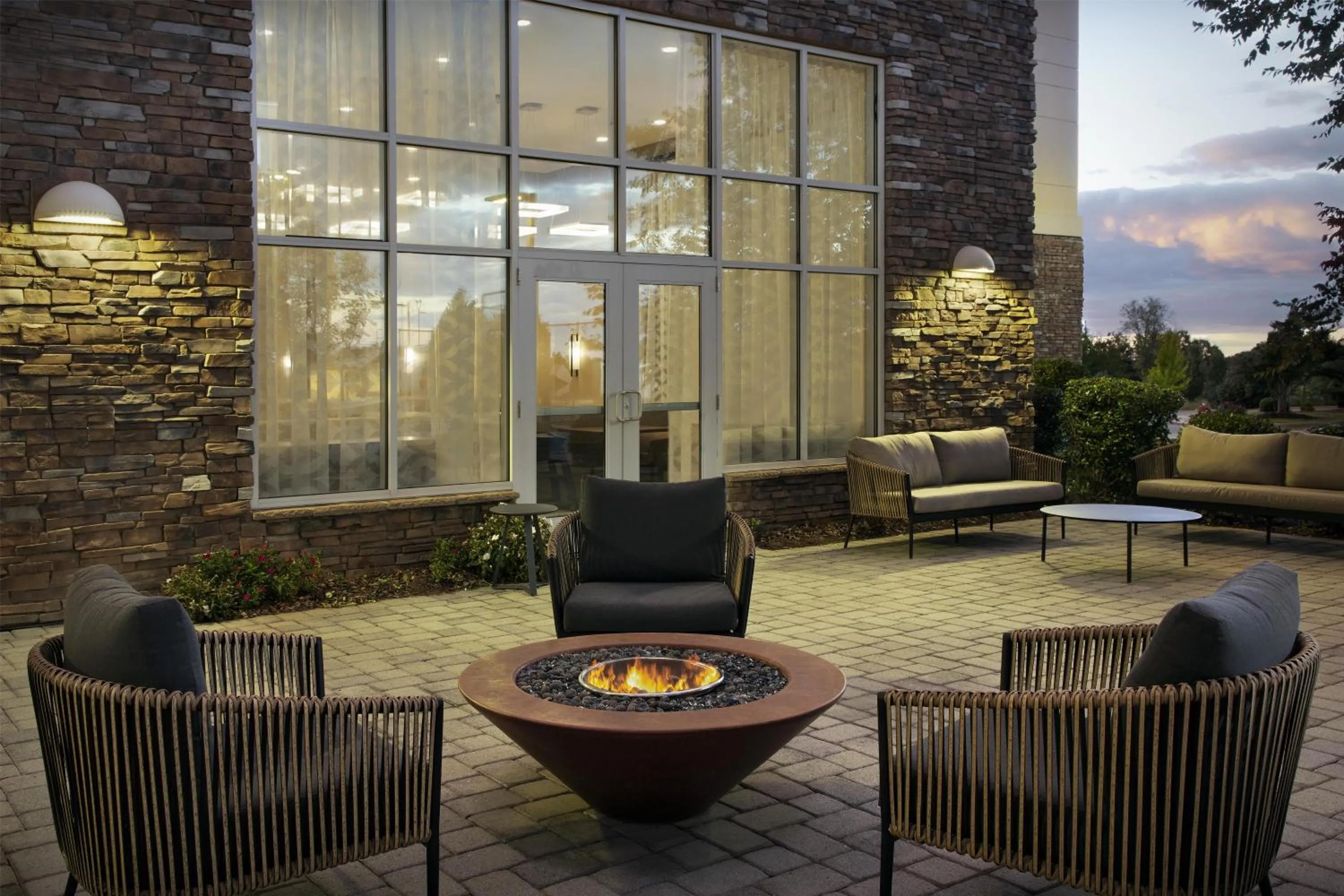 Patio in Homewood Suites by Hilton Concord