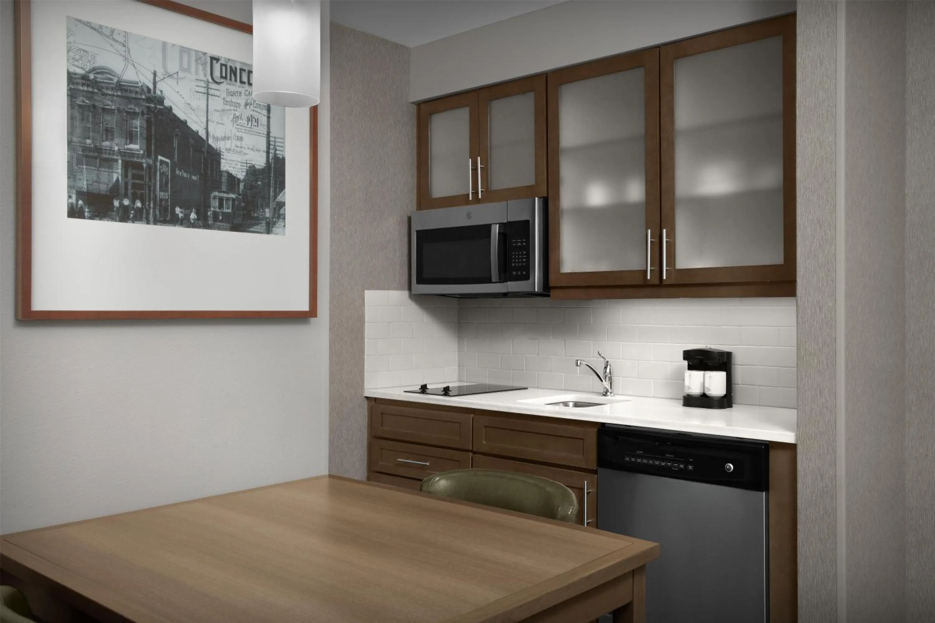 Kitchen or kitchenette in Homewood Suites by Hilton Concord