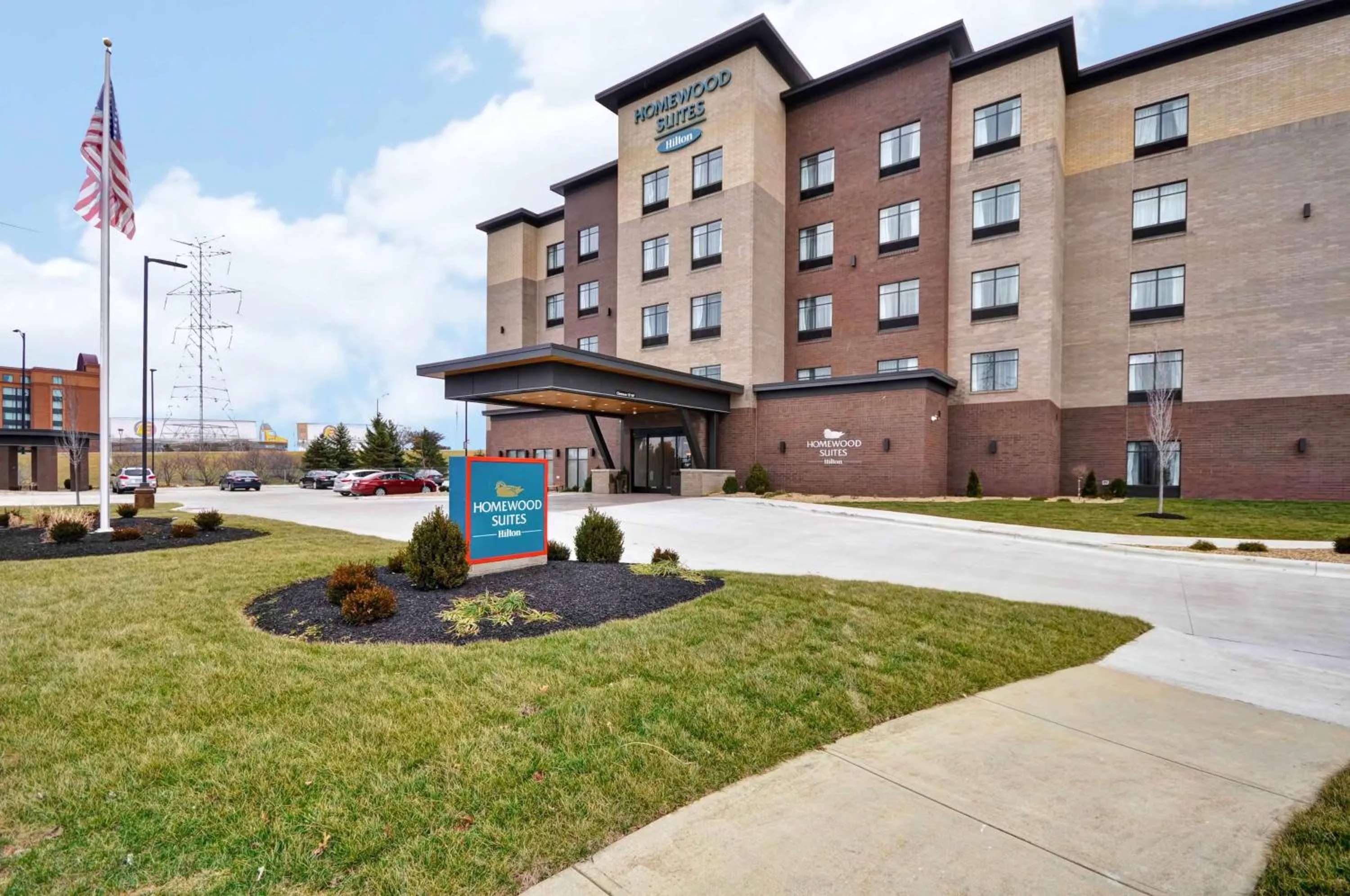 Property building in Homewood Suites by Hilton Cincinnati/West Chester