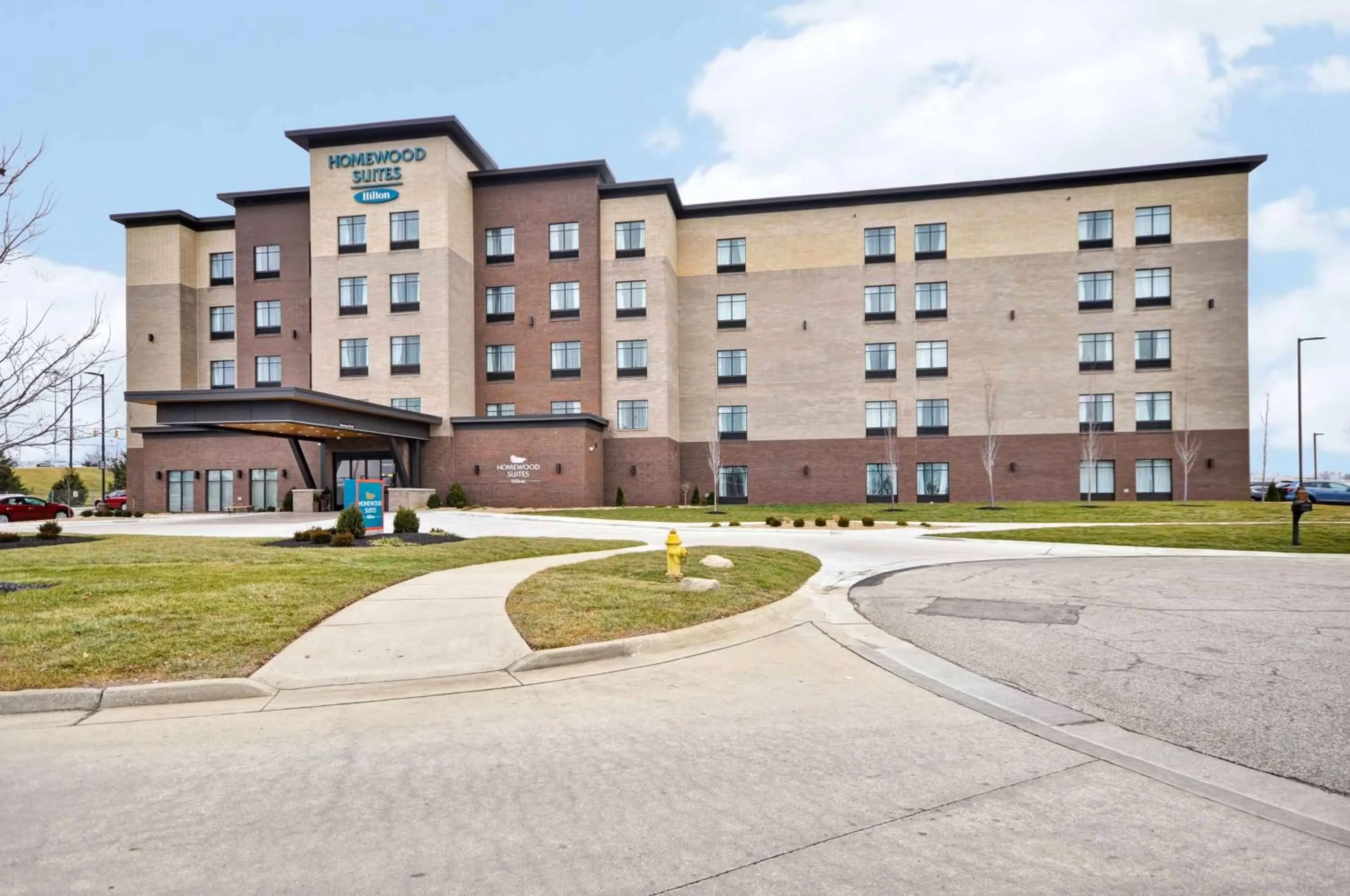 Property building in Homewood Suites by Hilton Cincinnati/West Chester