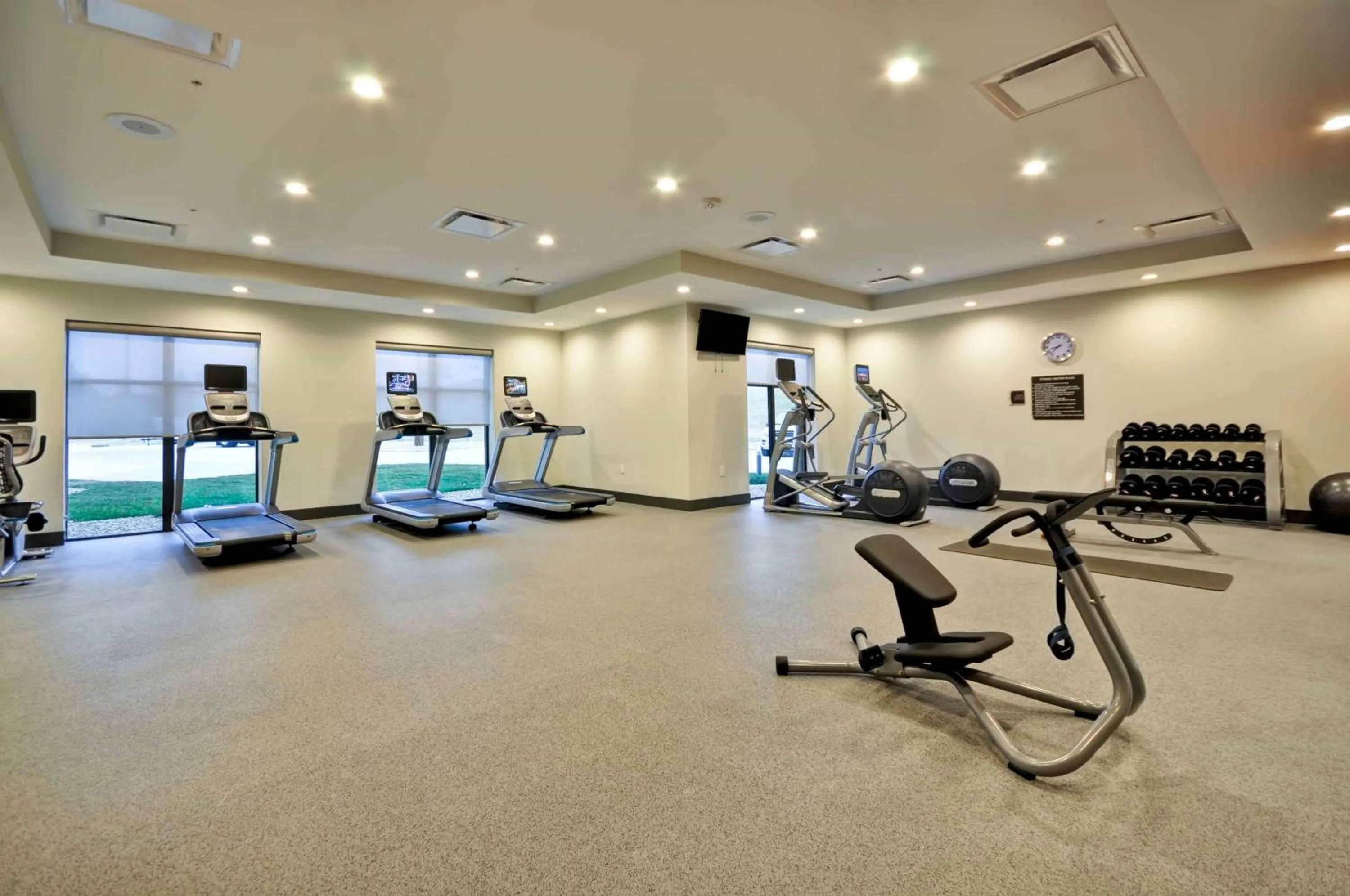 Fitness centre/facilities in Homewood Suites by Hilton Cincinnati/West Chester