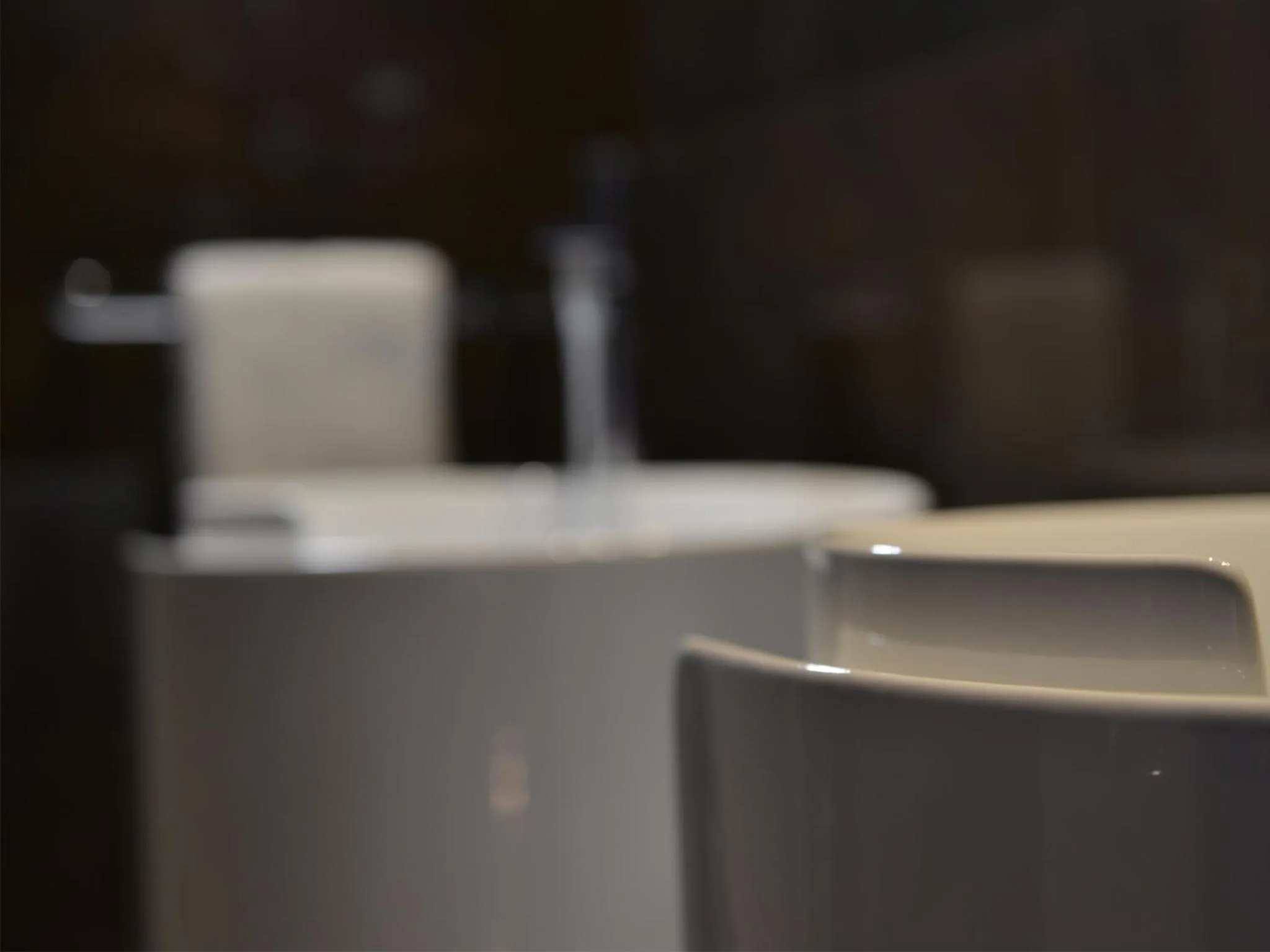 Decorative detail in La Residenza del Monaco bianco