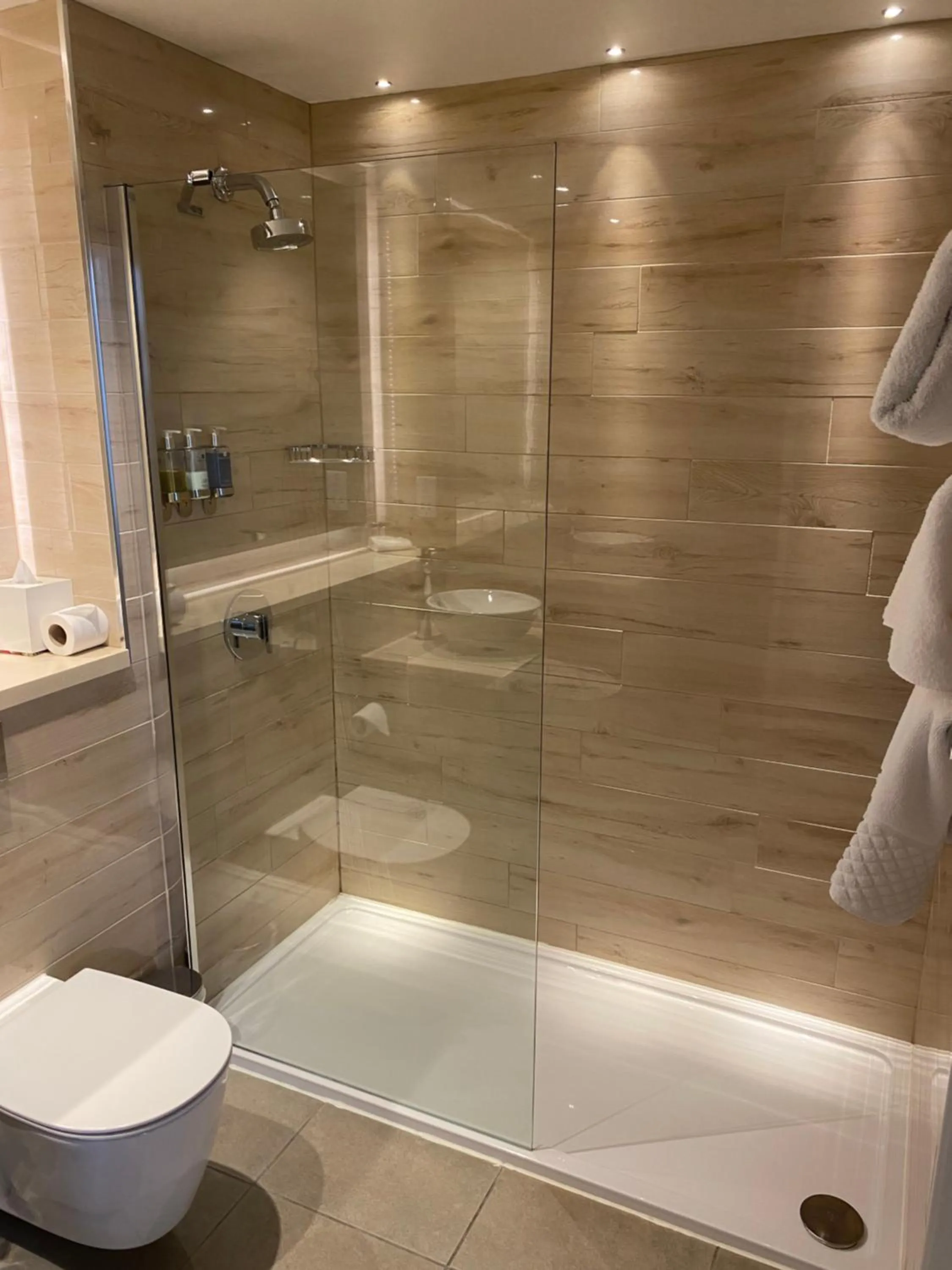 315 Bar & Restaurant