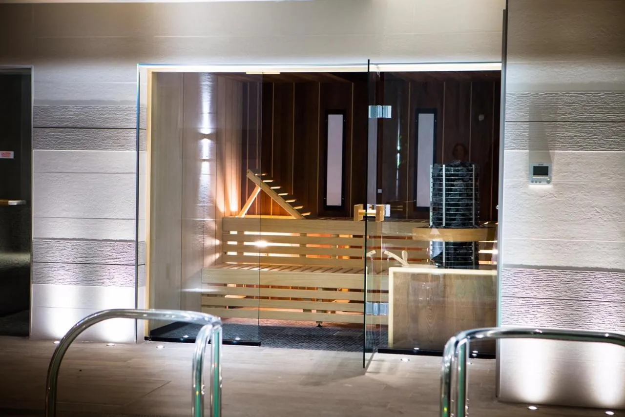 Spa and wellness centre/facilities in 315 Bar & Restaurant