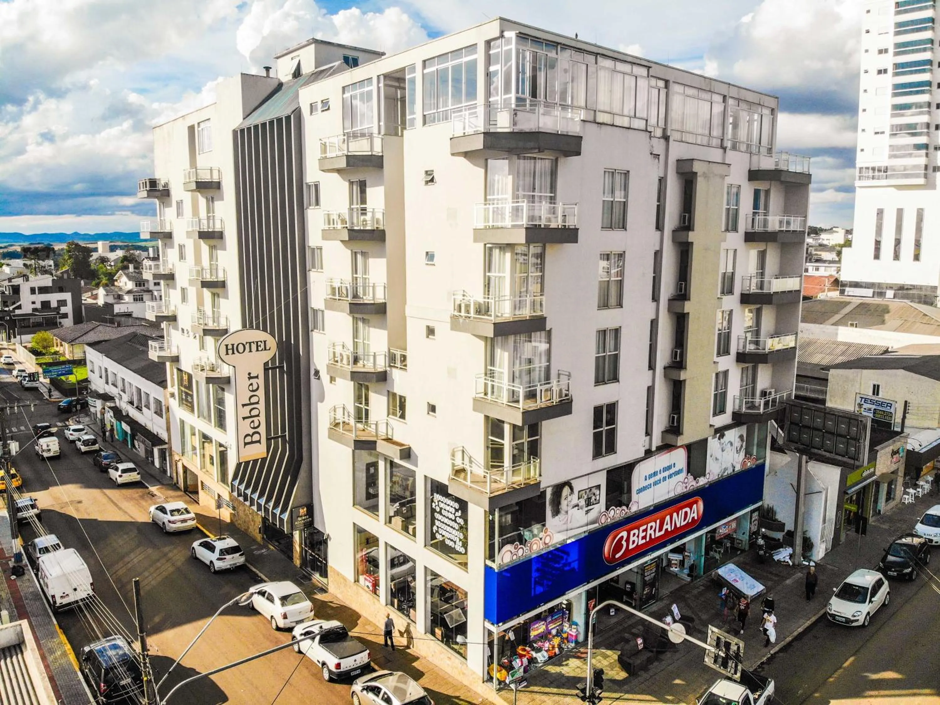 Facade/entrance in Bebber Hotel