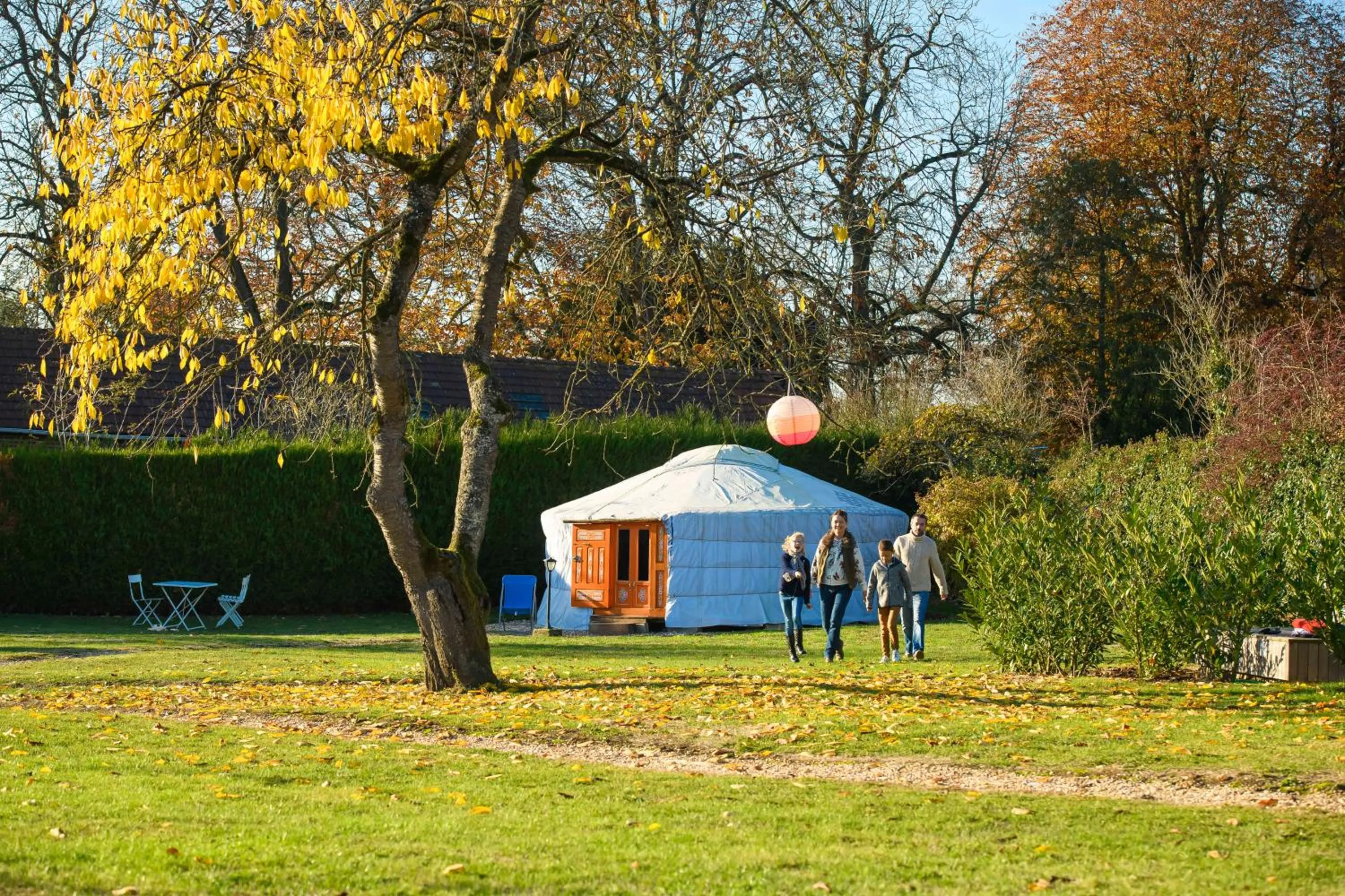 Spring in Le Village des Templiers