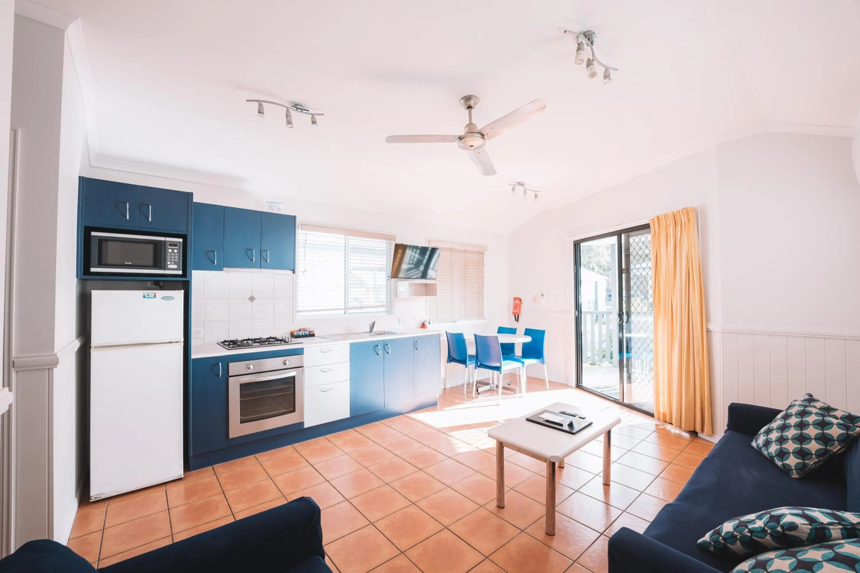 Kitchen or kitchenette in BIG4 Rainbow Beach Holiday Park