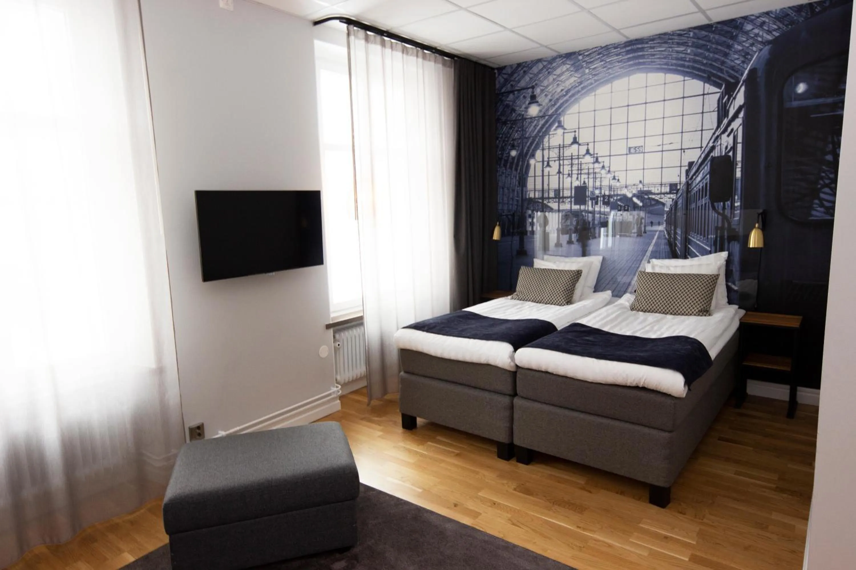 Bed in Livin Station Hotel