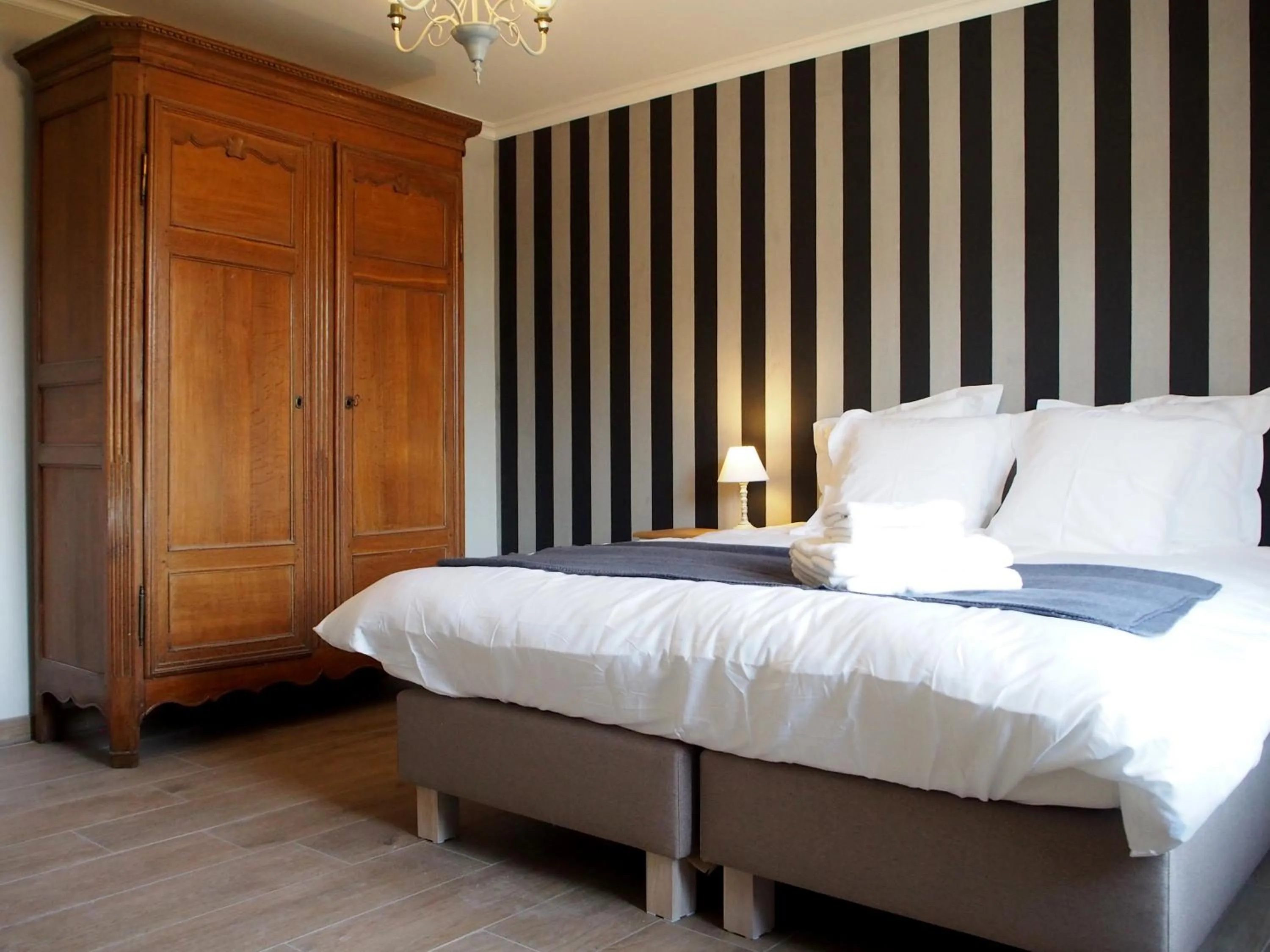 Bedroom, Bed in Hotel Vorsen