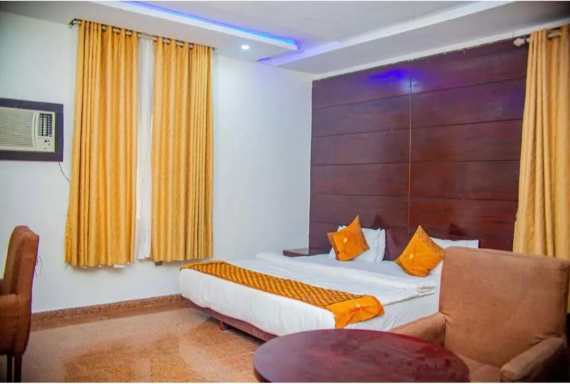 Bed in Galpin Suites