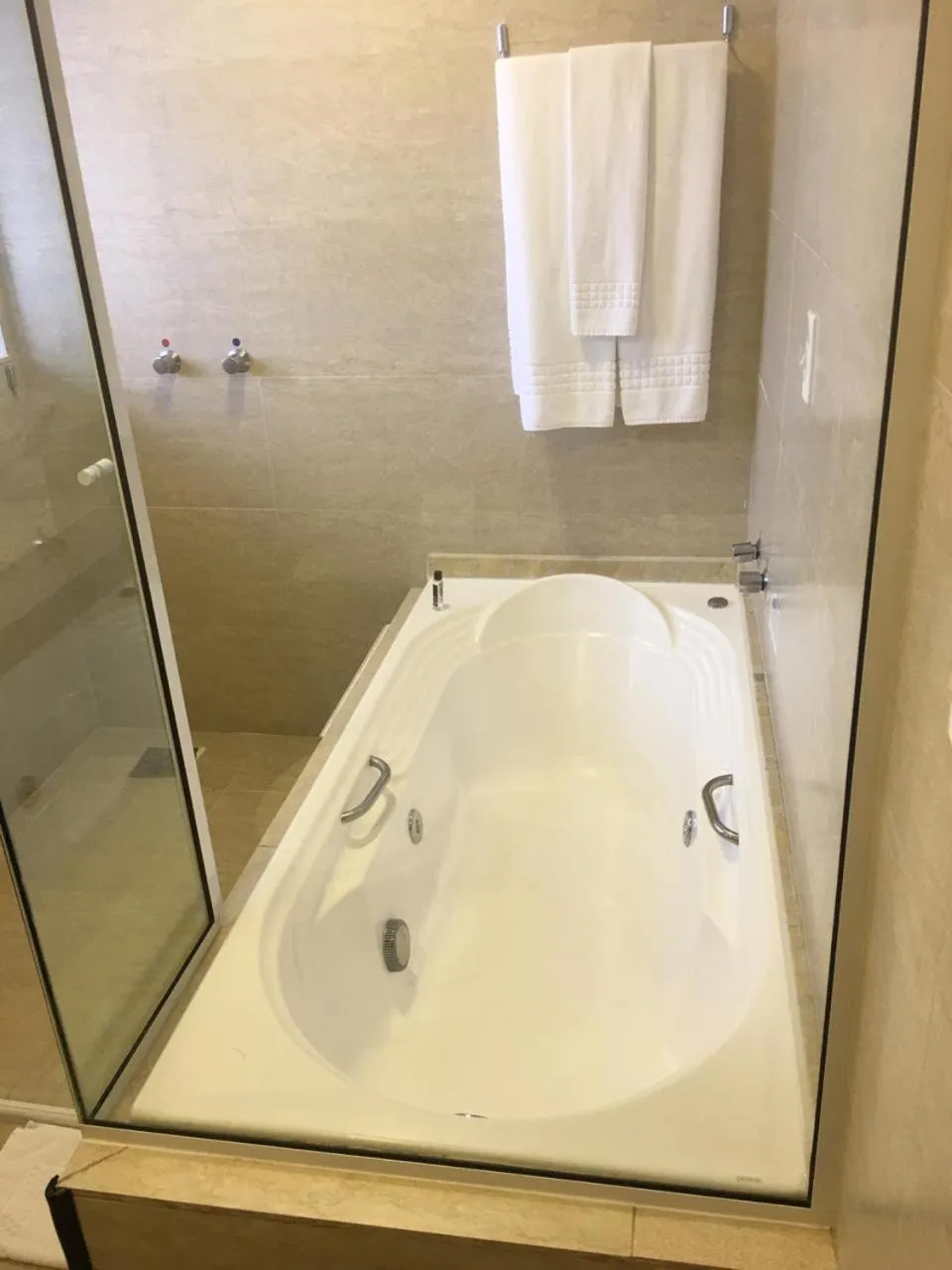 Bathroom in Hotel Lang Palace - Fica no Centro da Cidade