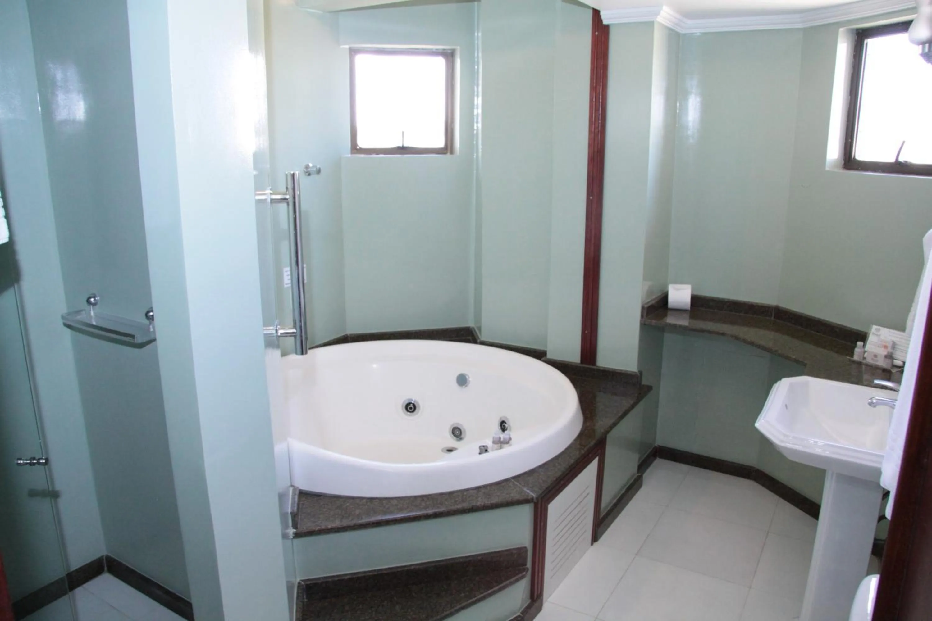 Hotel Lang Palace - Fica no Centro da Cidade