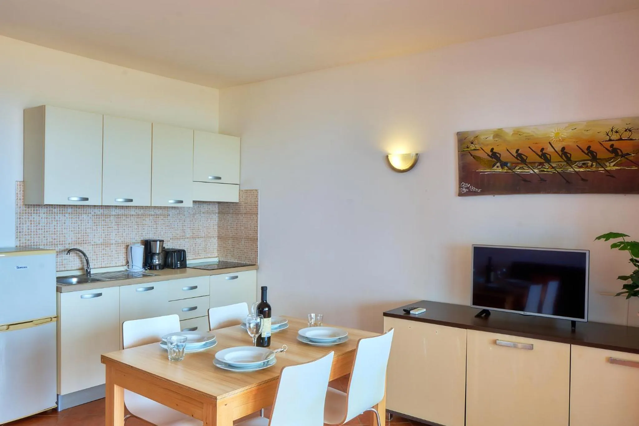 Kitchen or kitchenette in Porto Antigo Hotel BB