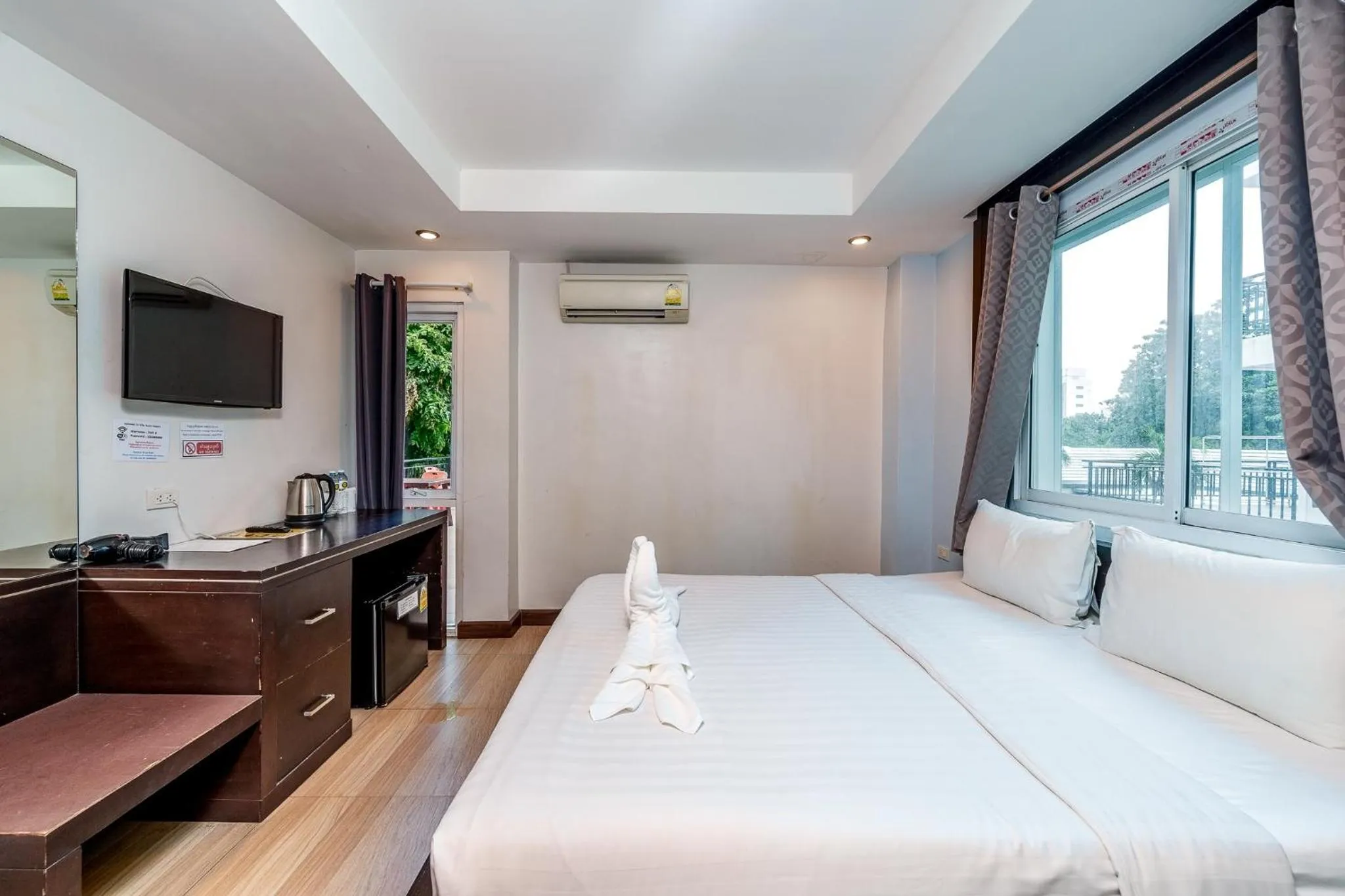 Bedroom, Bed in Villa Navin