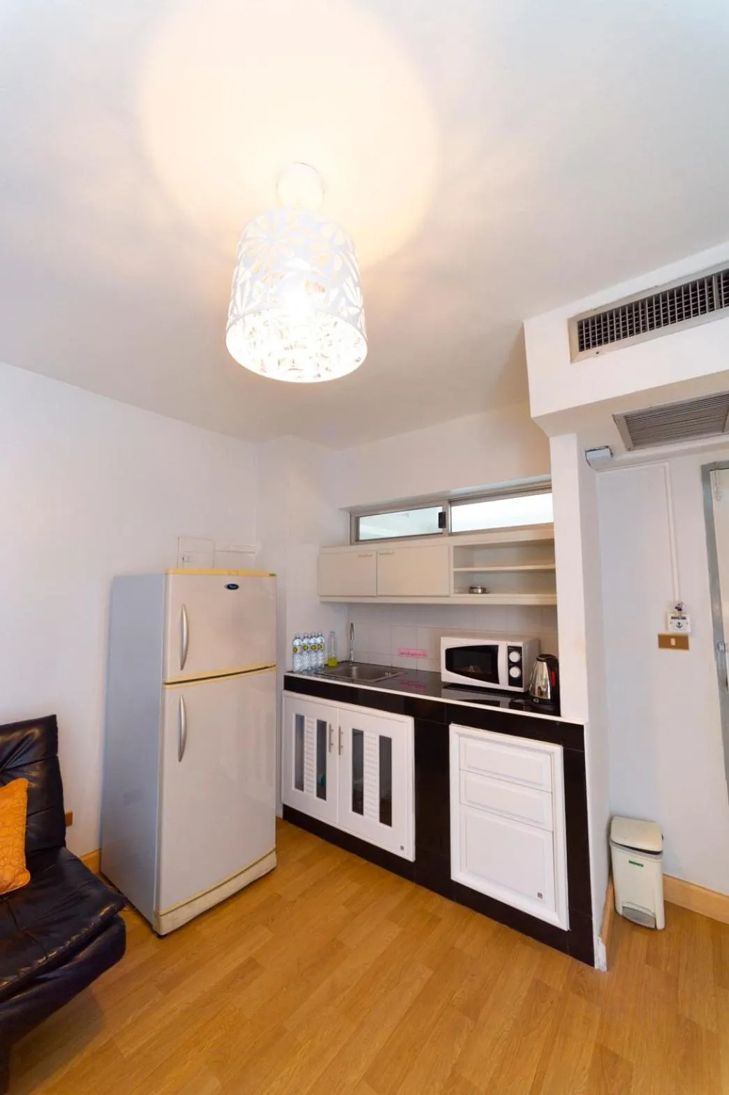 Kitchen or kitchenette in Villa Navin