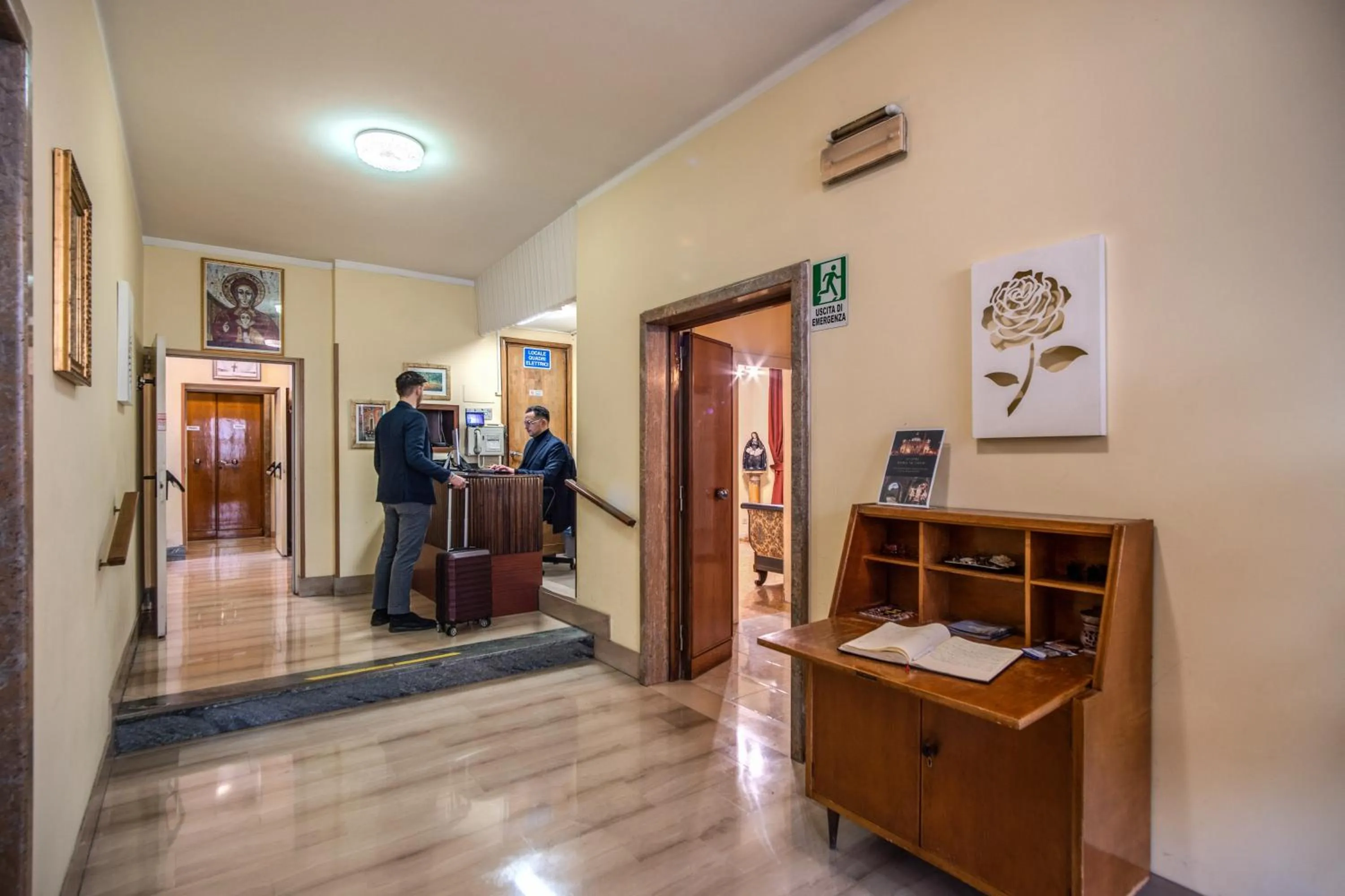 Lobby or reception in Casa per Ferie Ravasco San Pietro