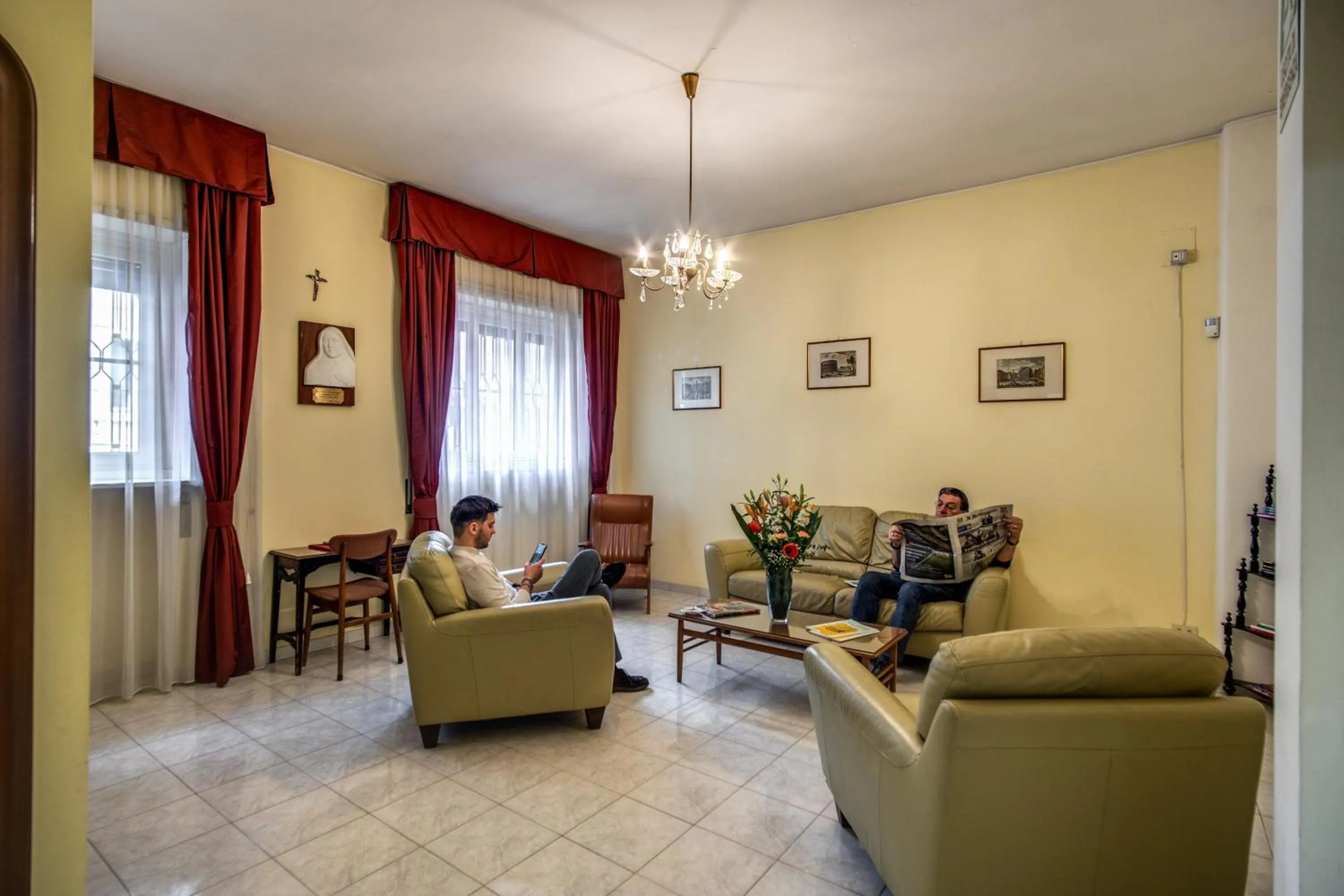 Communal lounge/ TV room in Casa per Ferie Ravasco San Pietro