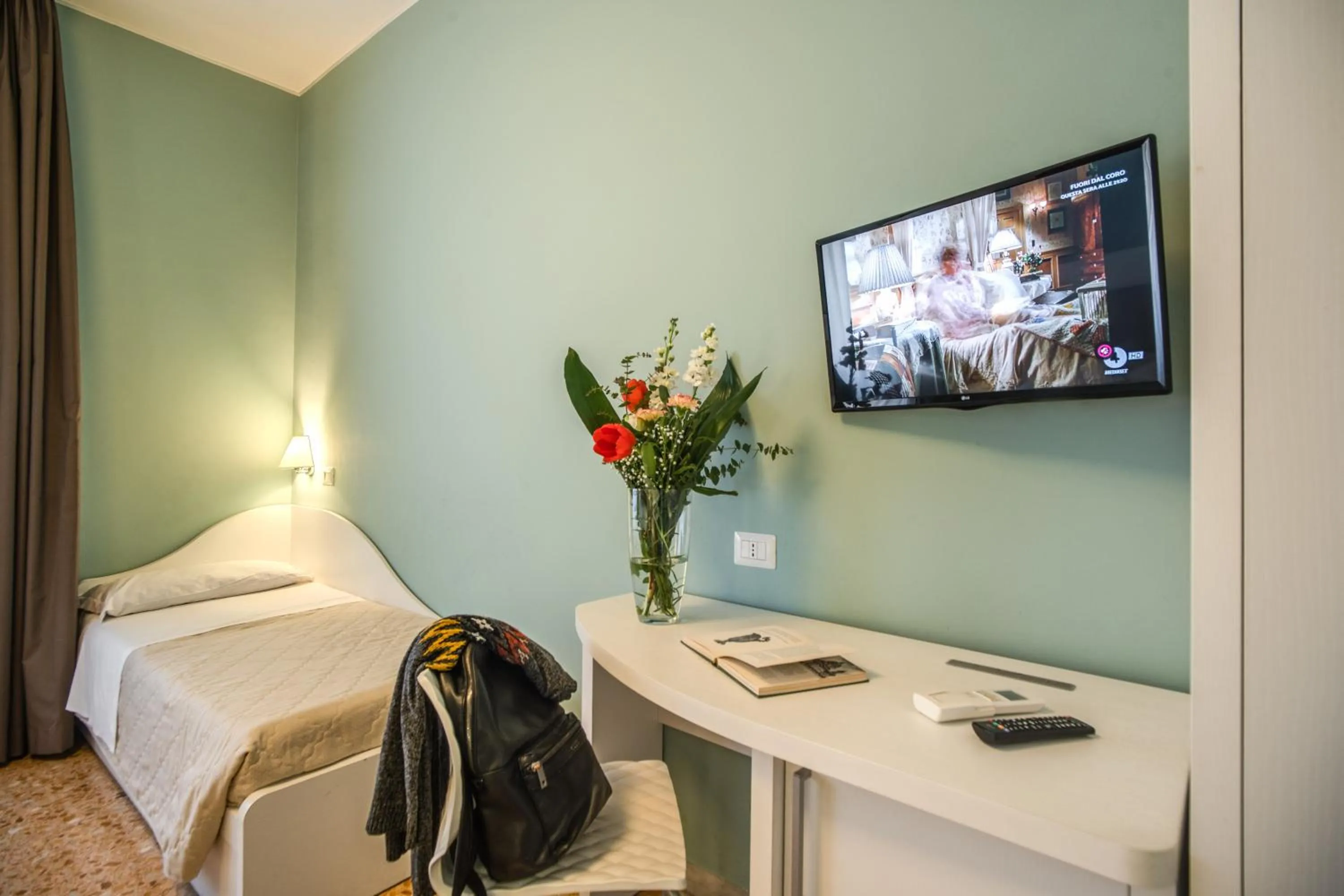 Photo of the whole room, Bed in Casa per Ferie Ravasco San Pietro