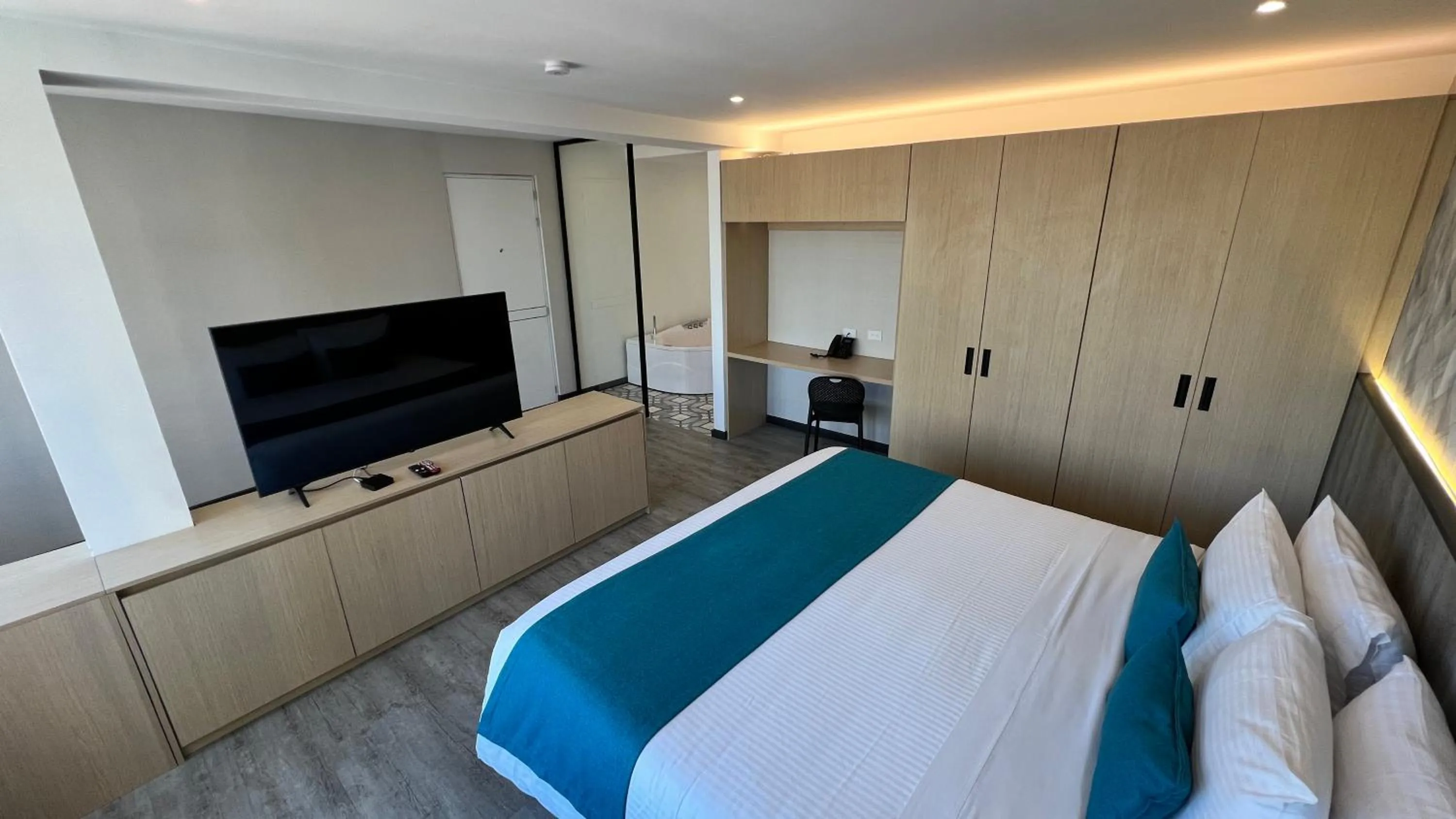 Bedroom, Bed in Hotel Grand Park