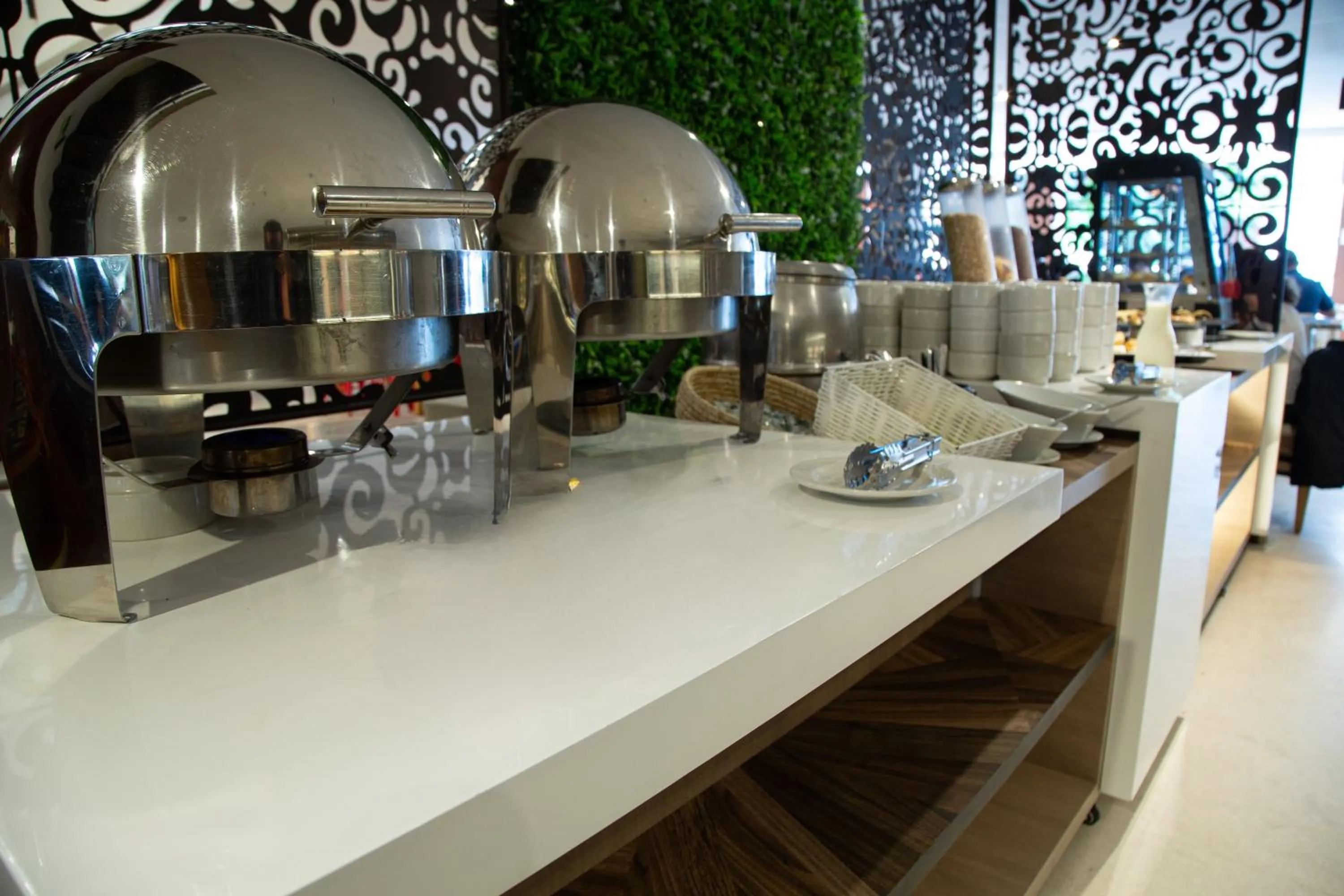 Buffet breakfast in Hotel Grand Park