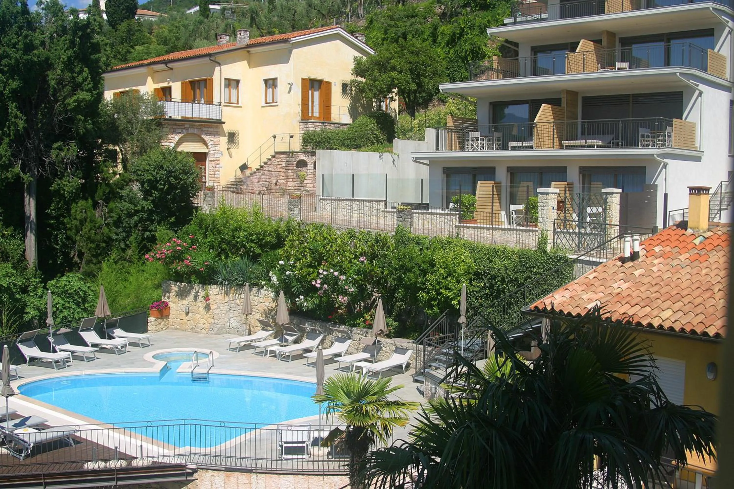 Pool view in Hotel Galvani
