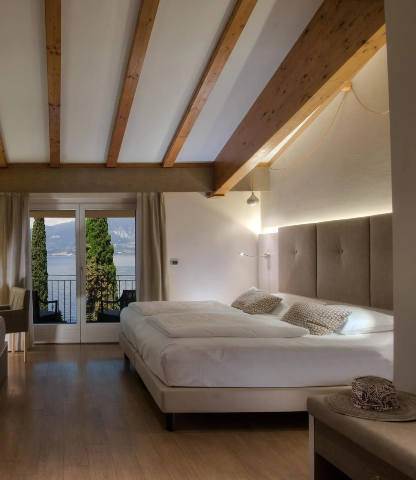 Bed in Hotel Galvani