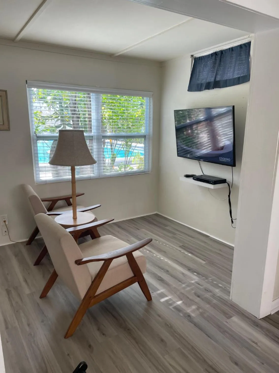 TV and multimedia in Venice Beach Villas